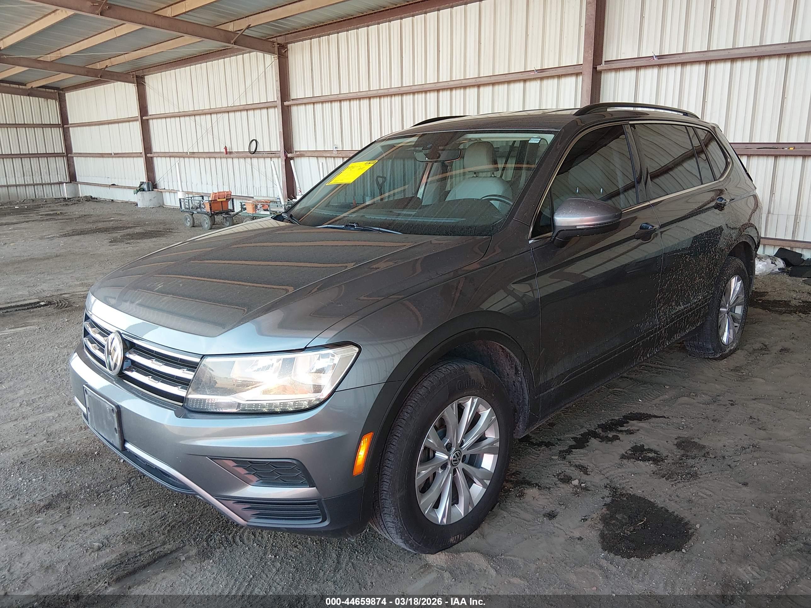 VOLKSWAGEN TIGUAN image 2
