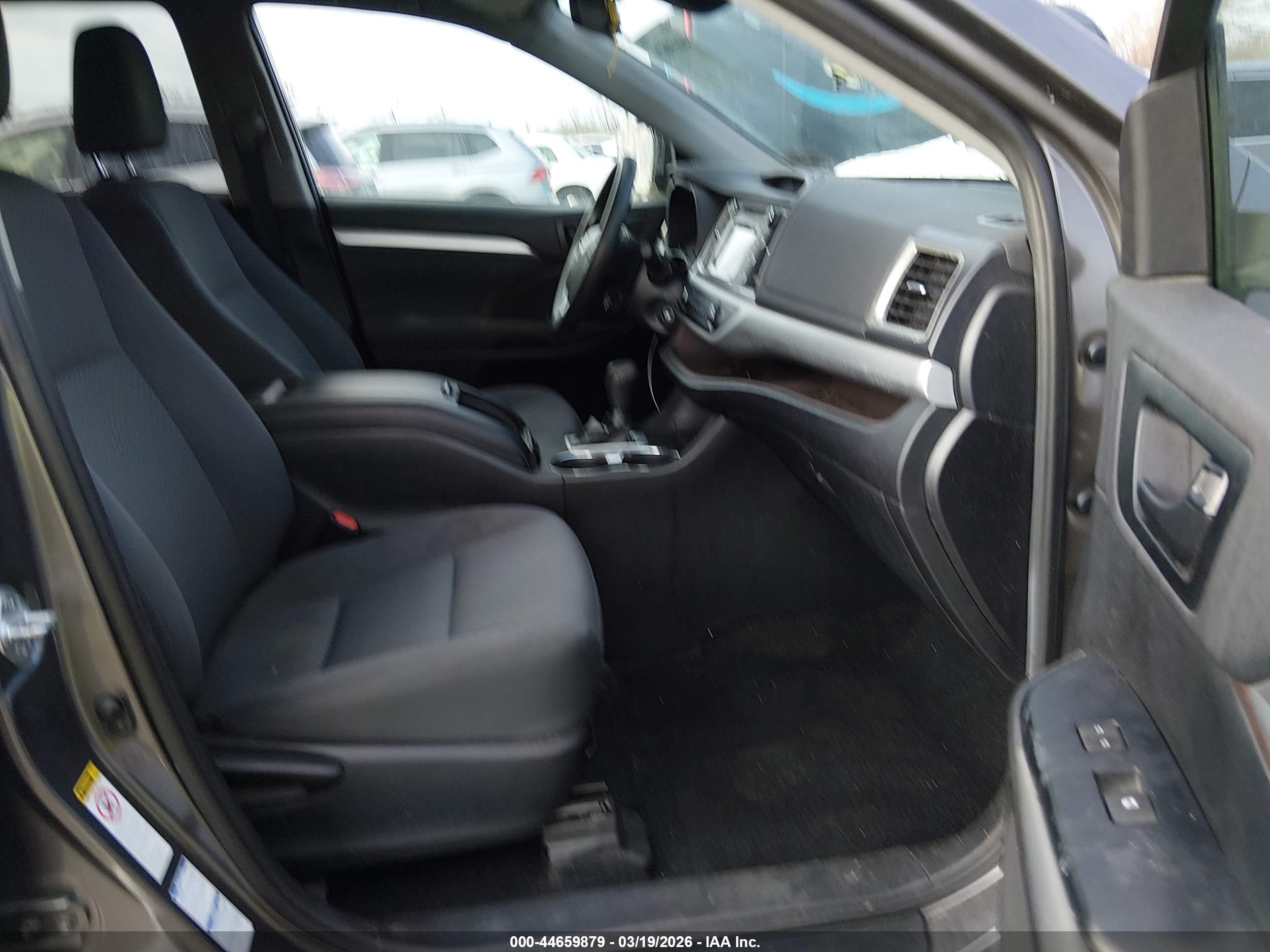 TOYOTA HIGHLANDER image 5