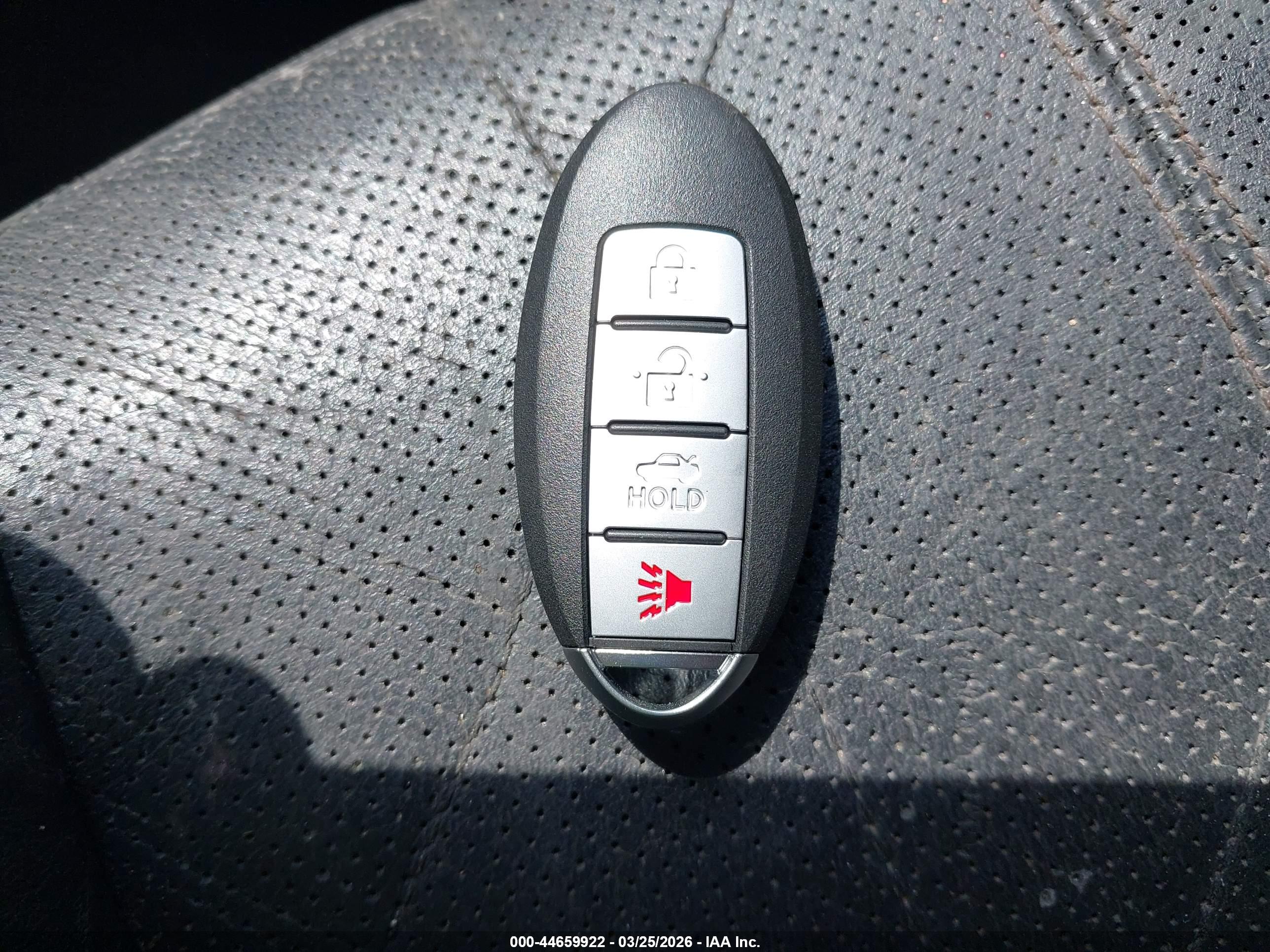 INFINITI FX35 image 11