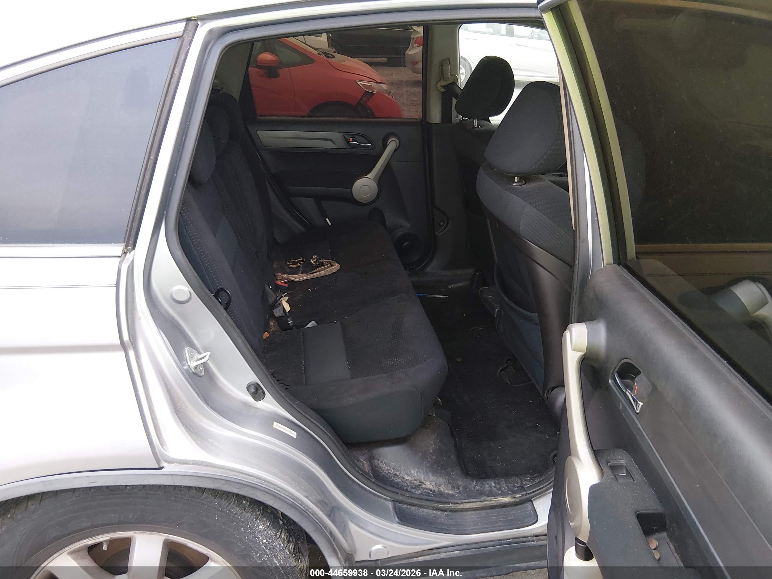 HONDA CR-V image 8