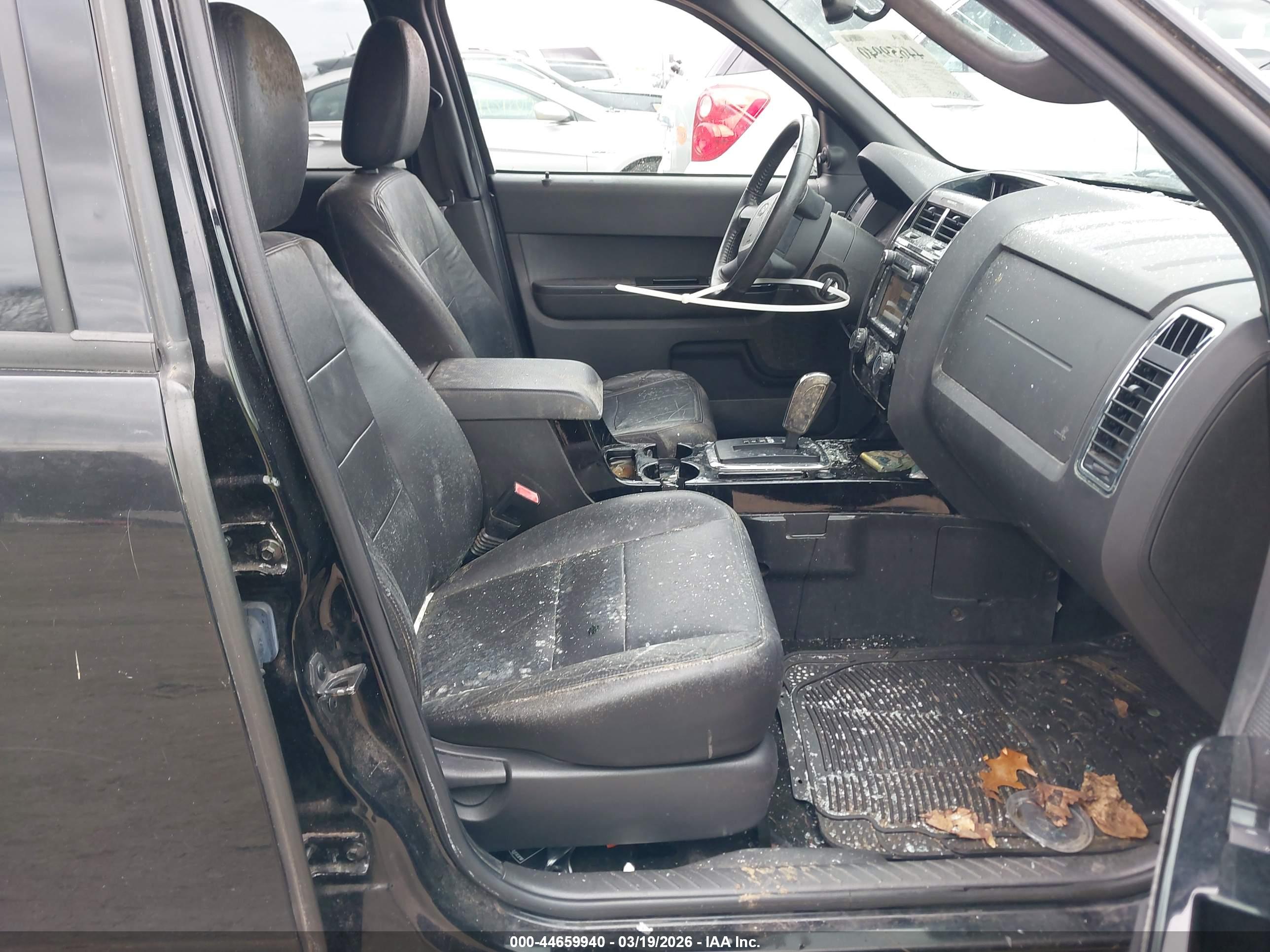 FORD ESCAPE image 5