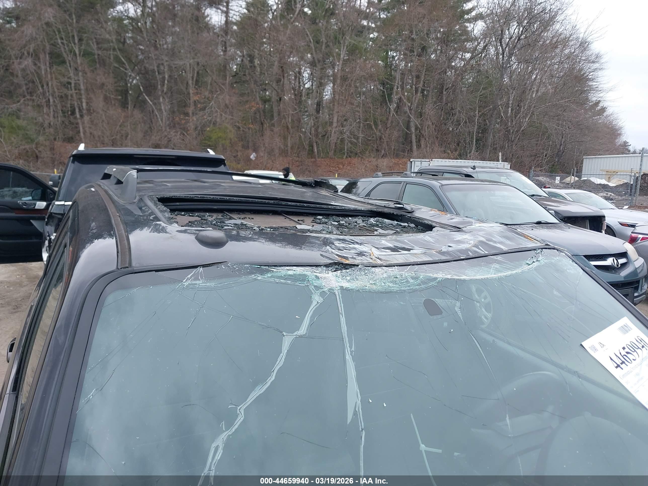 FORD ESCAPE image 6