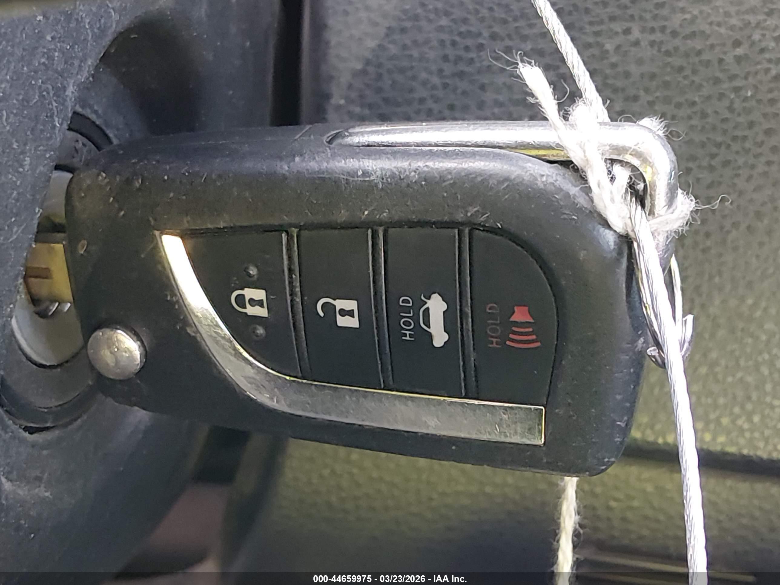 TOYOTA COROLLA image 11