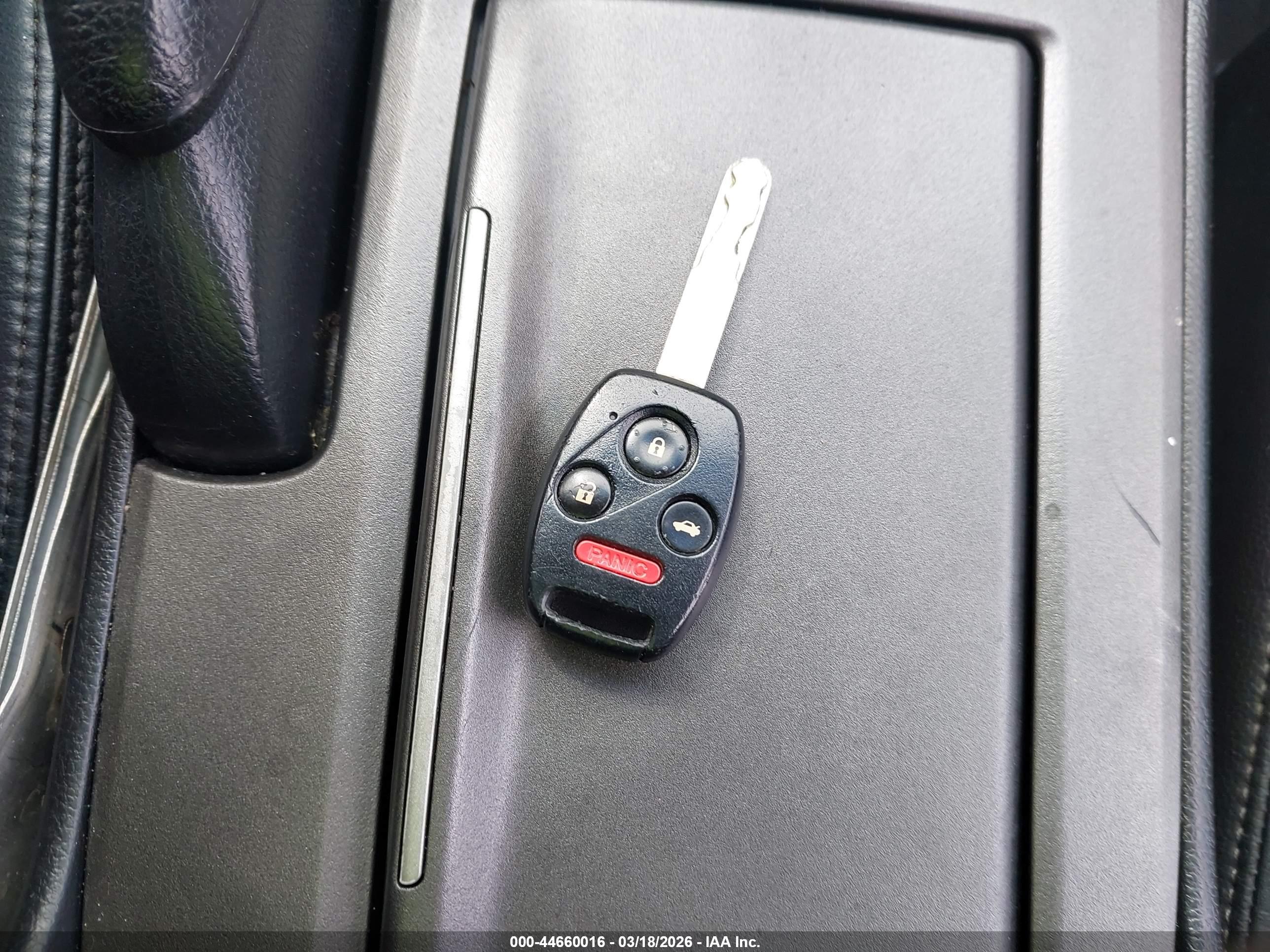 HONDA ACCORD image 11