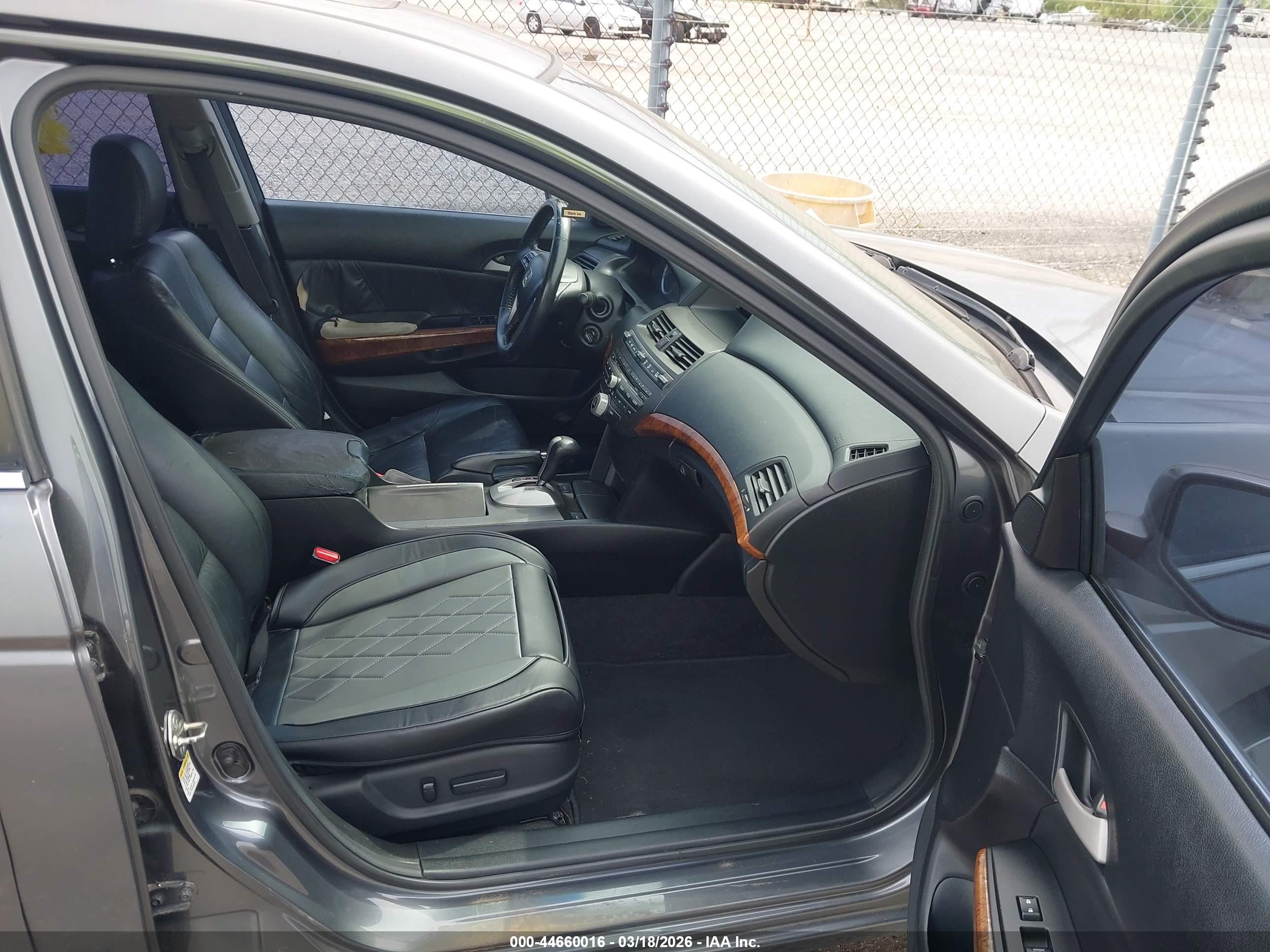 HONDA ACCORD image 5
