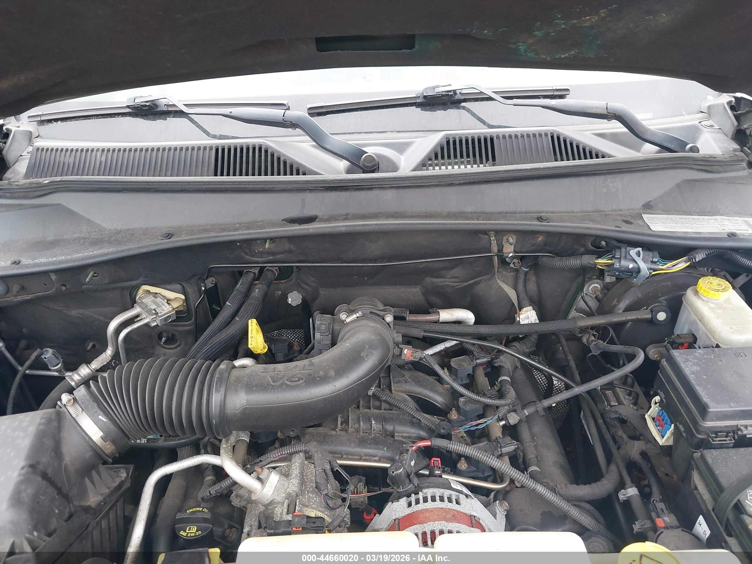 JEEP LIBERTY image 10