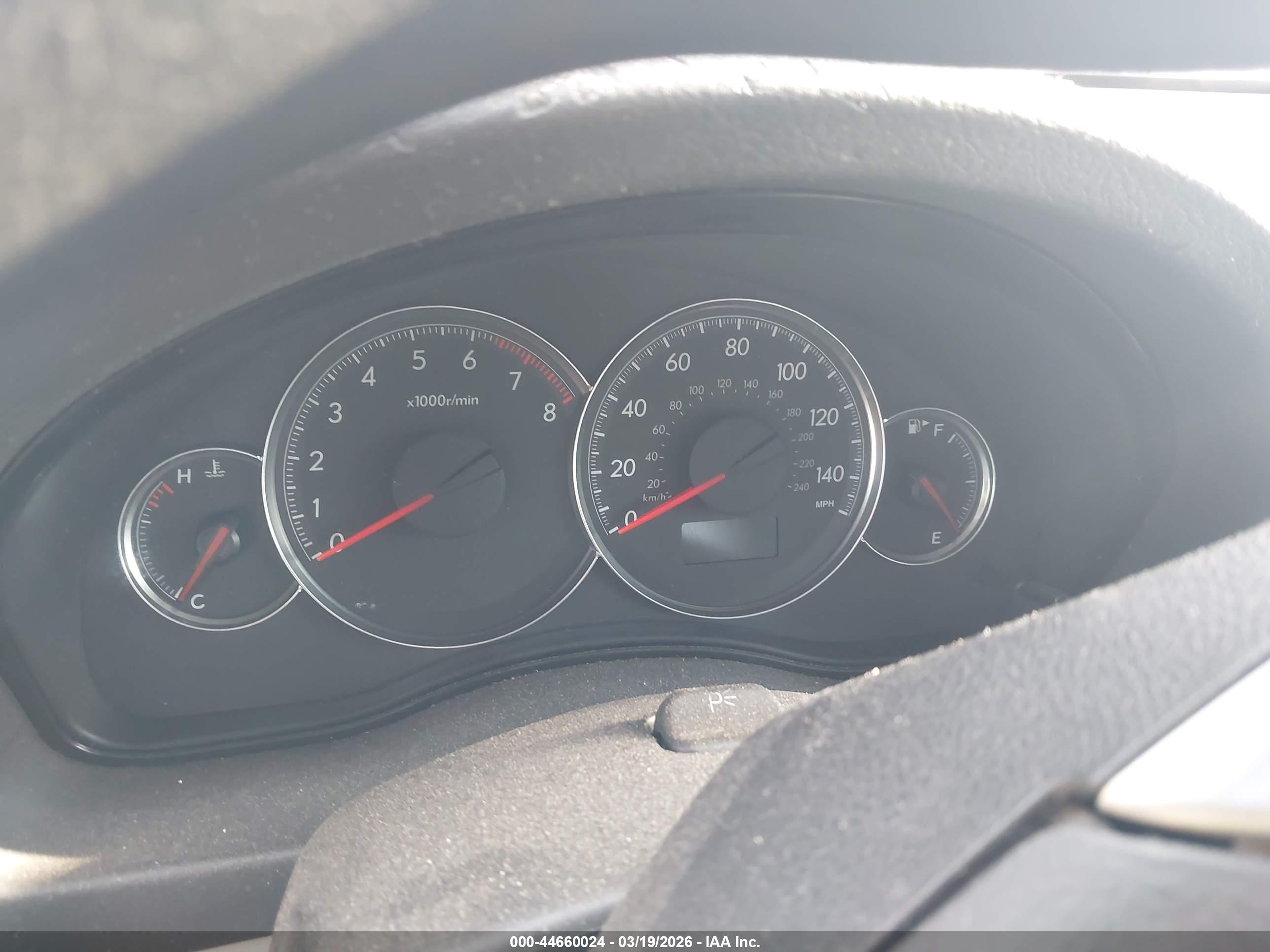 SUBARU OUTBACK image 7