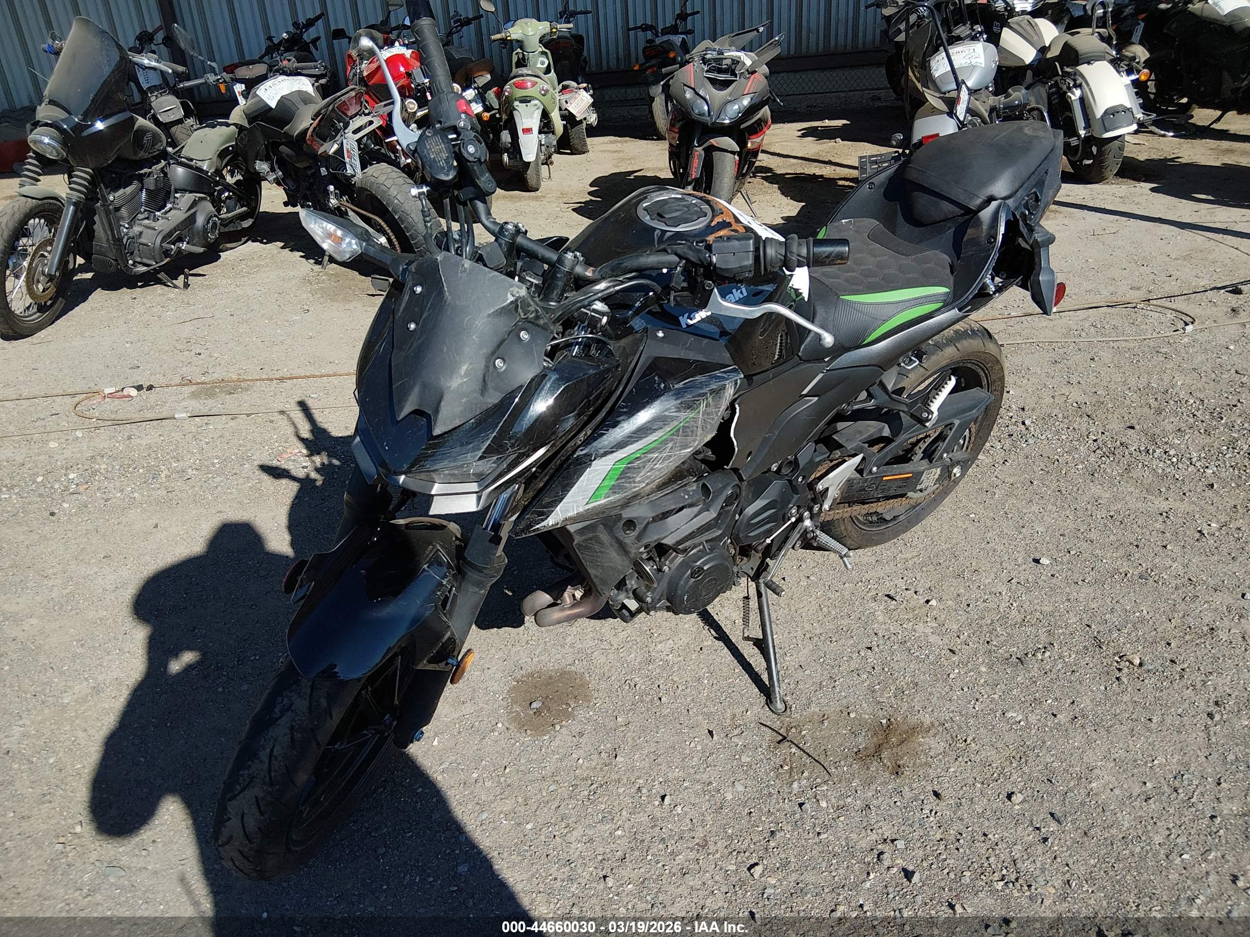 KAWASAKI ER500 image 2