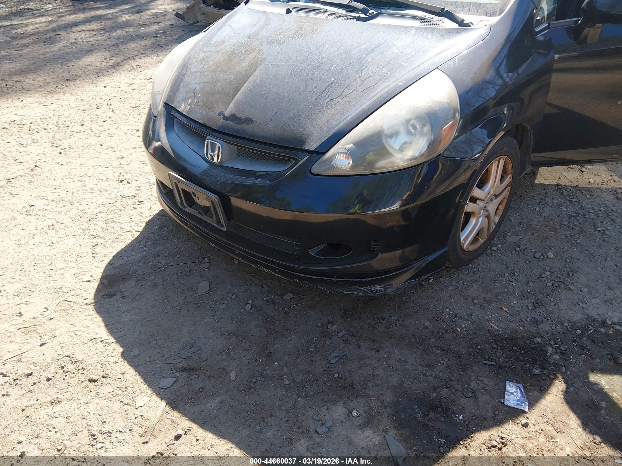 HONDA FIT image 6