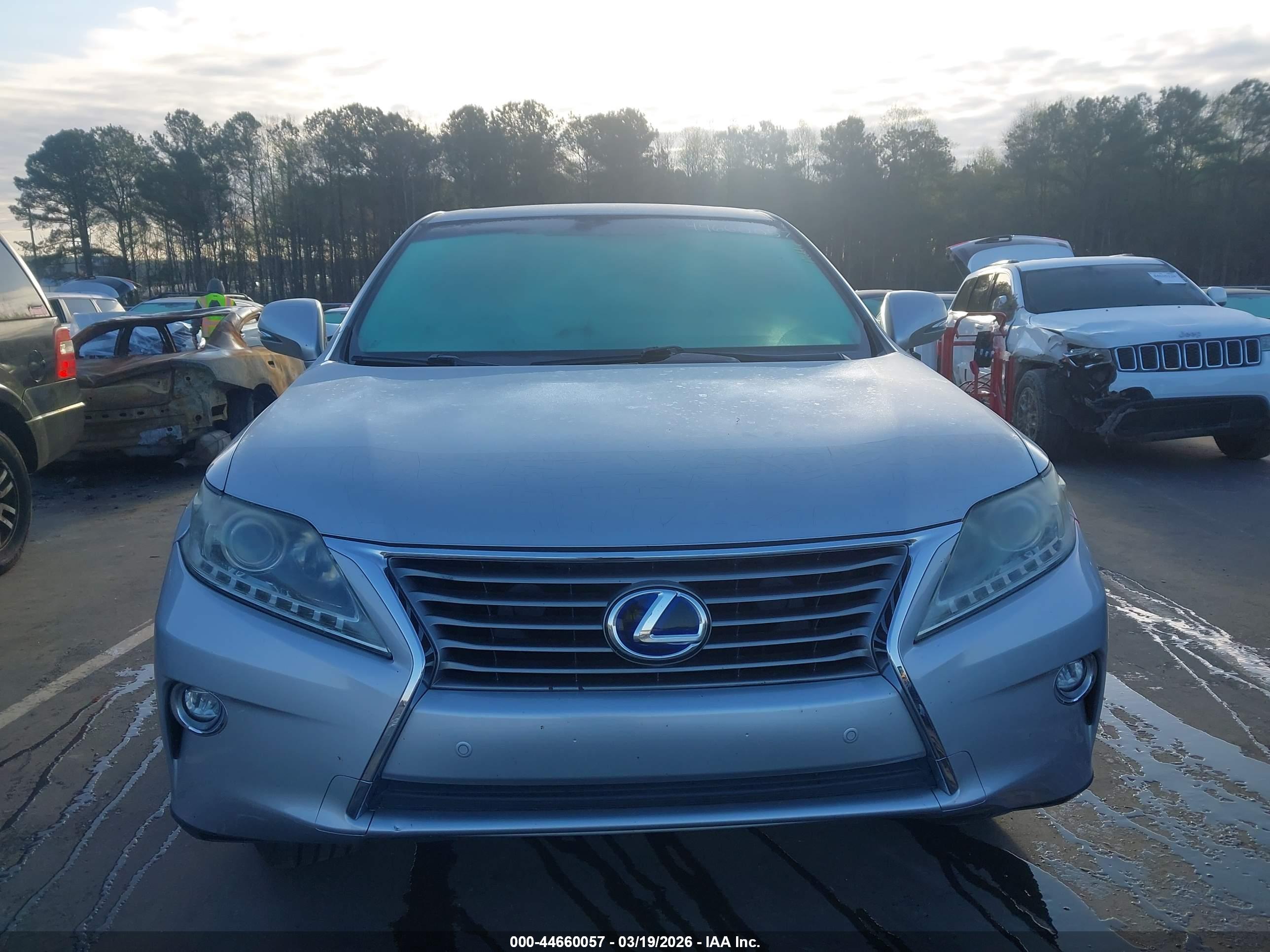 LEXUS RX image 6