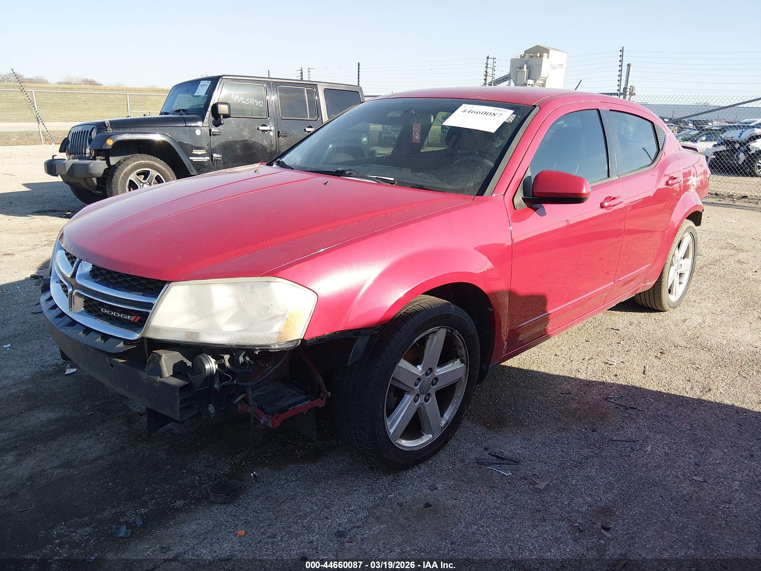 DODGE AVENGER image 2