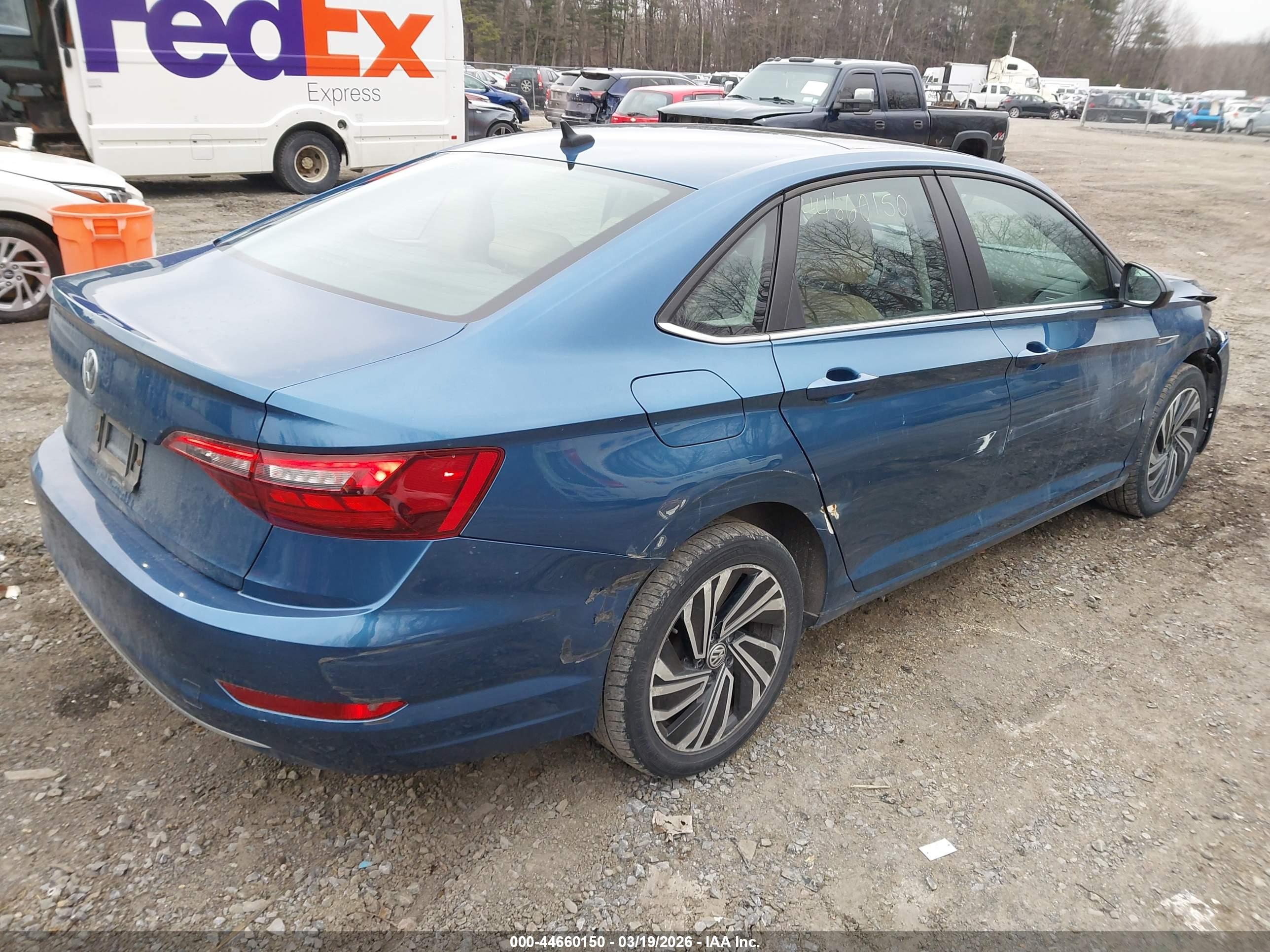 VOLKSWAGEN JETTA image 4