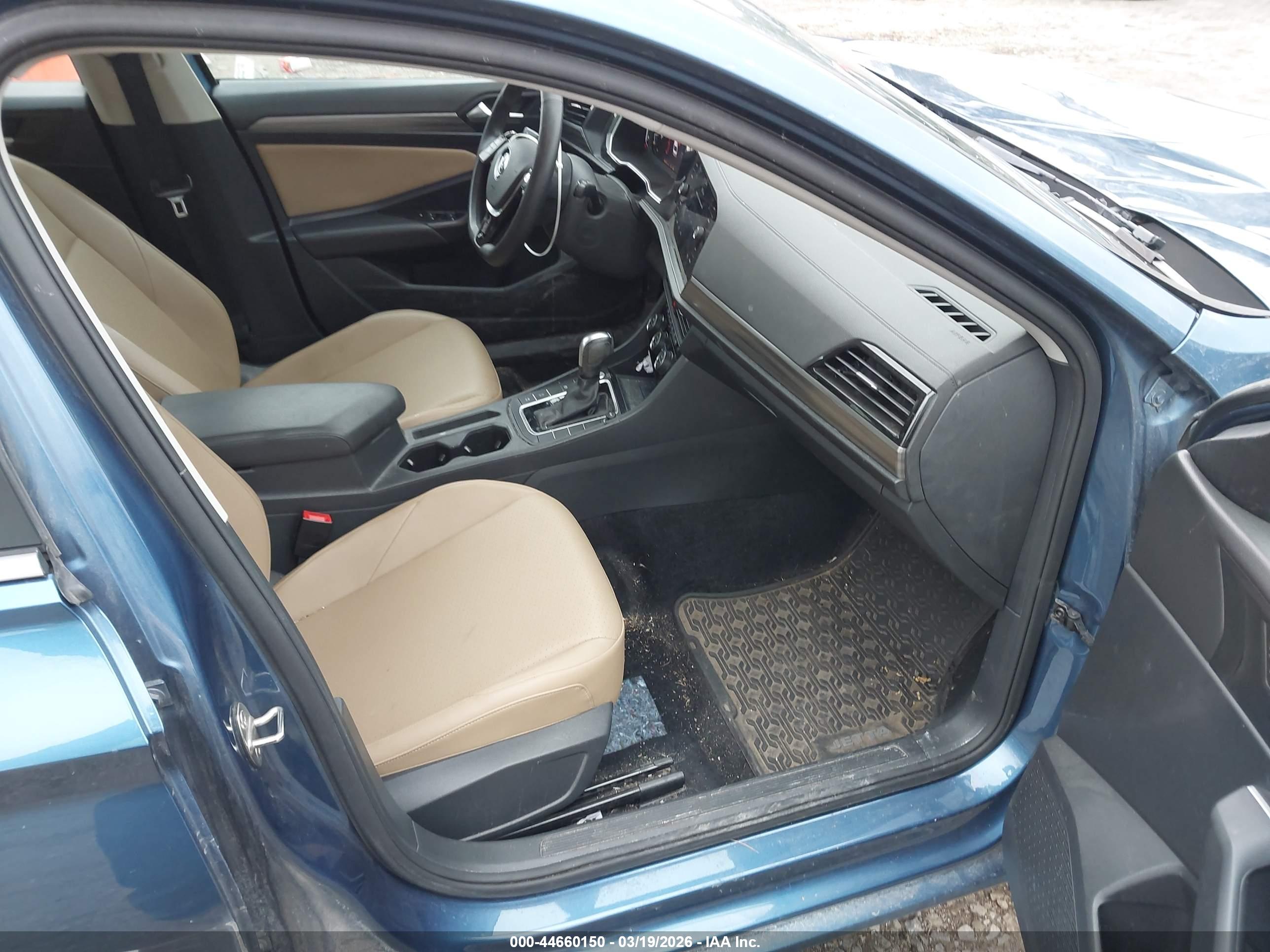 VOLKSWAGEN JETTA image 5