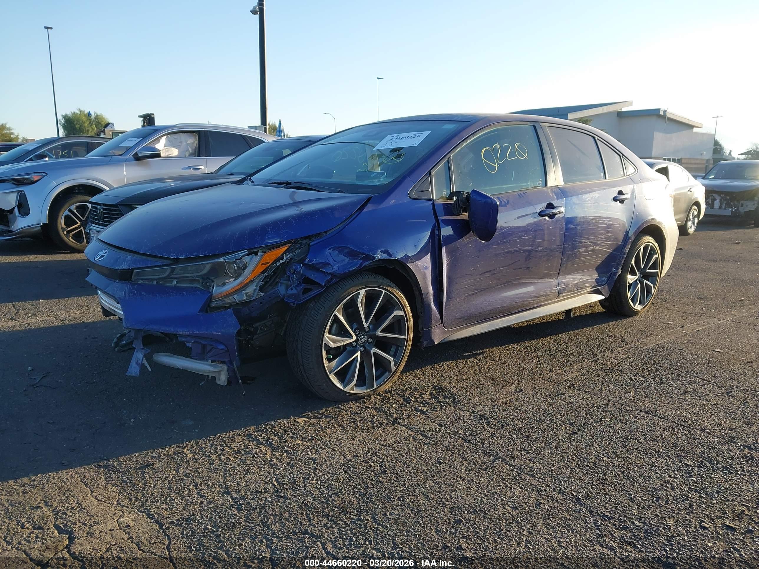 TOYOTA COROLLA image 6