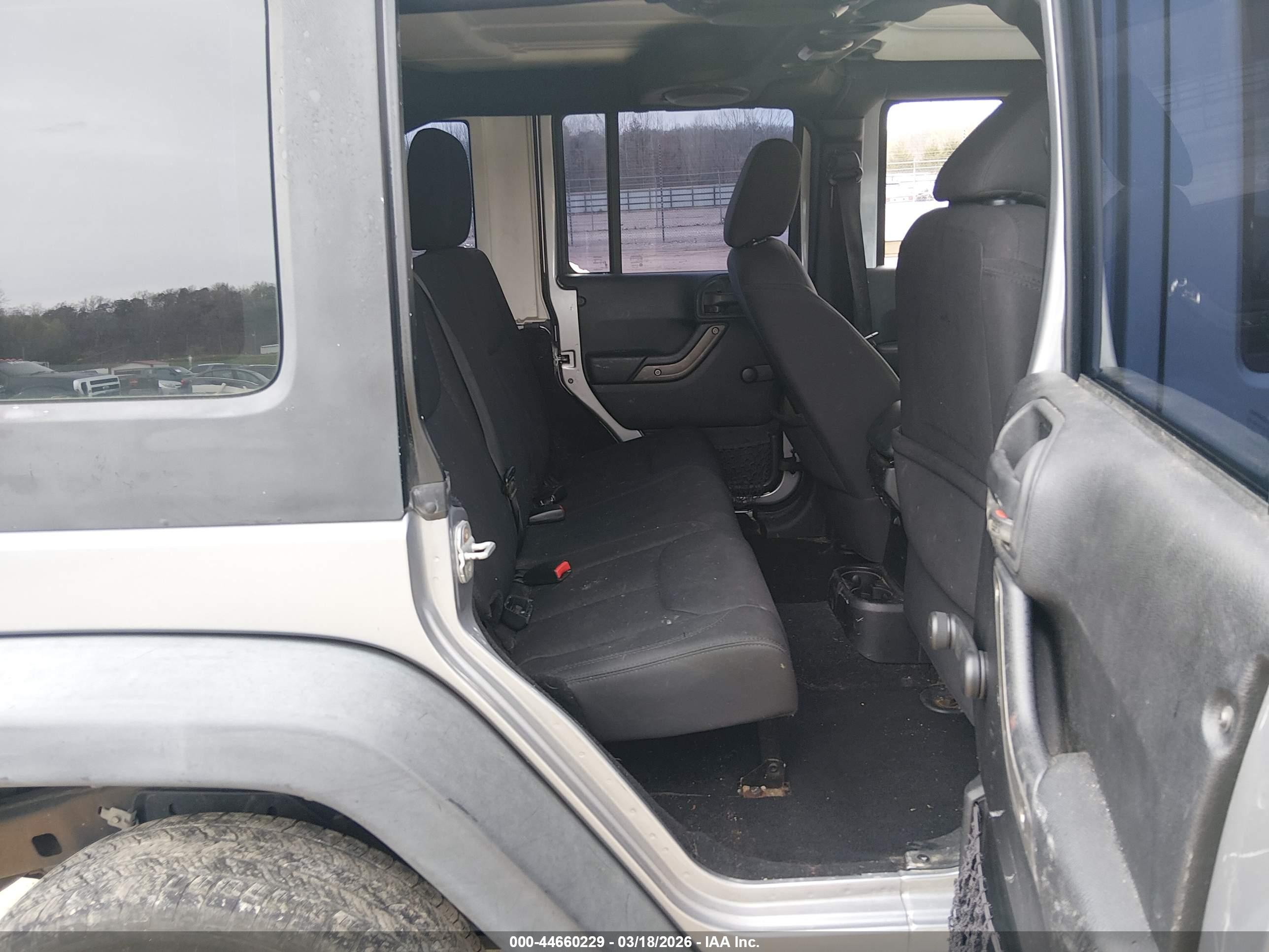 JEEP WRANGLER image 8