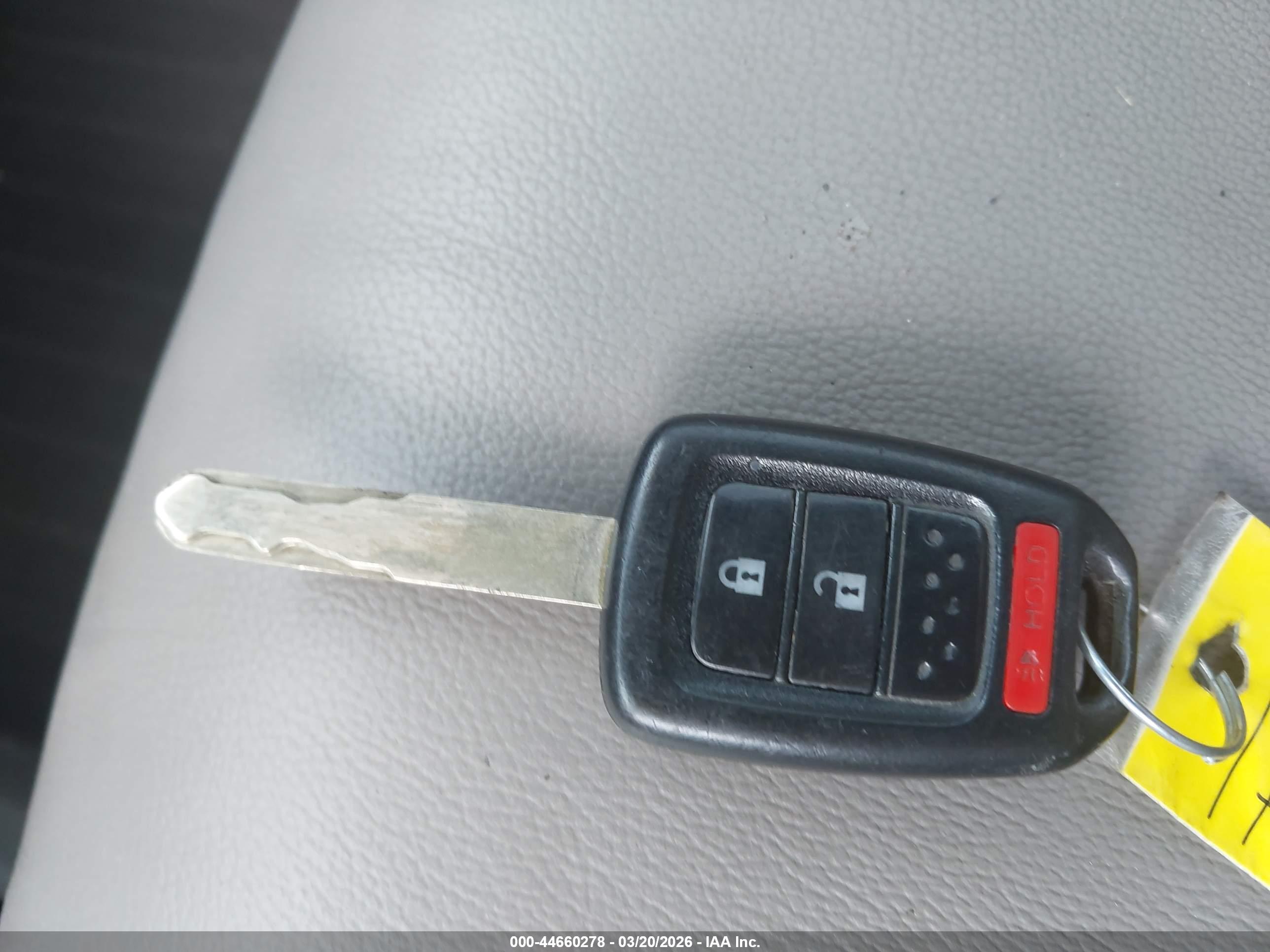 HONDA CR-V image 11