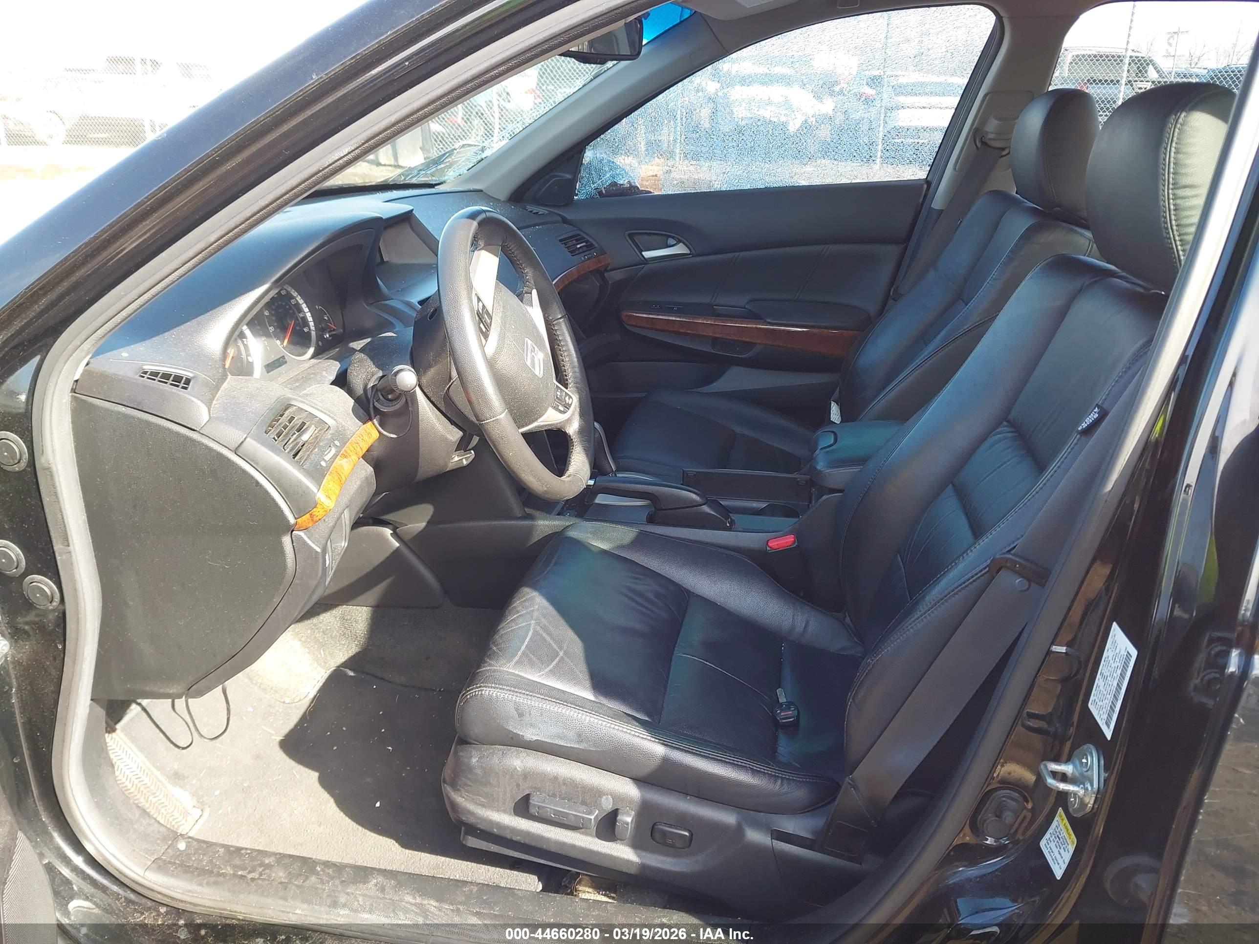 HONDA ACCORD image 5
