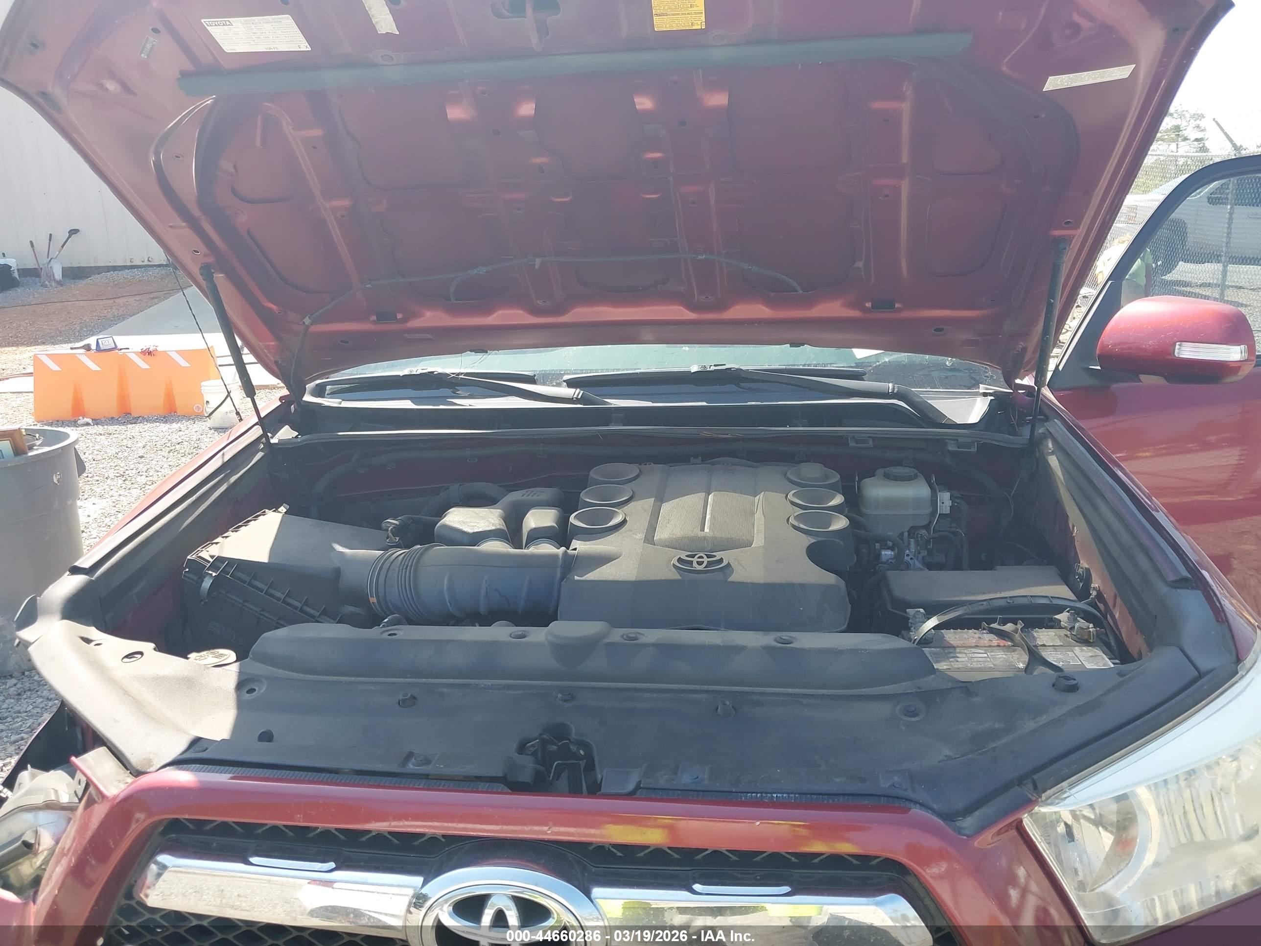 TOYOTA 4RUNNER image 10