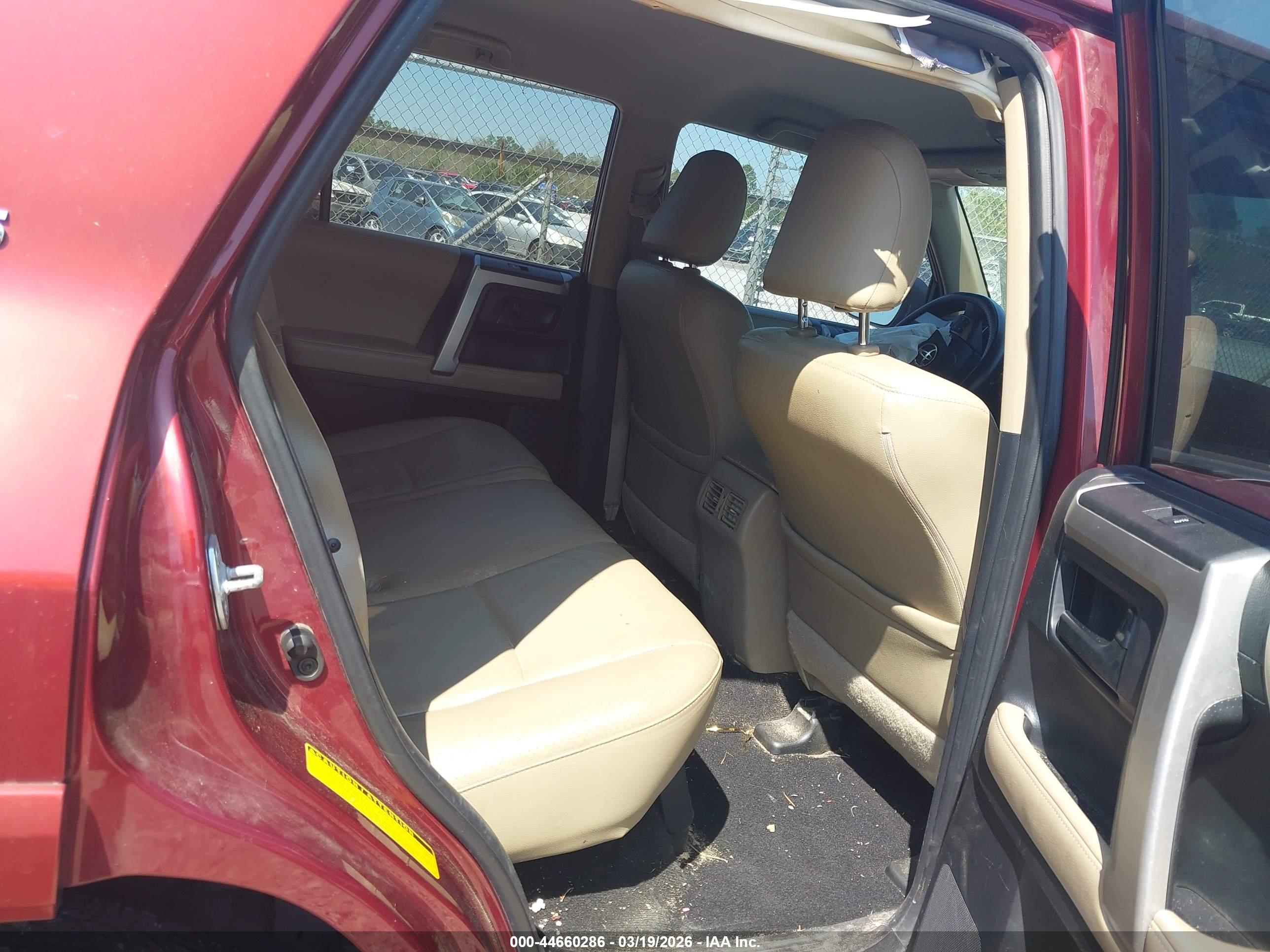 TOYOTA 4RUNNER image 8
