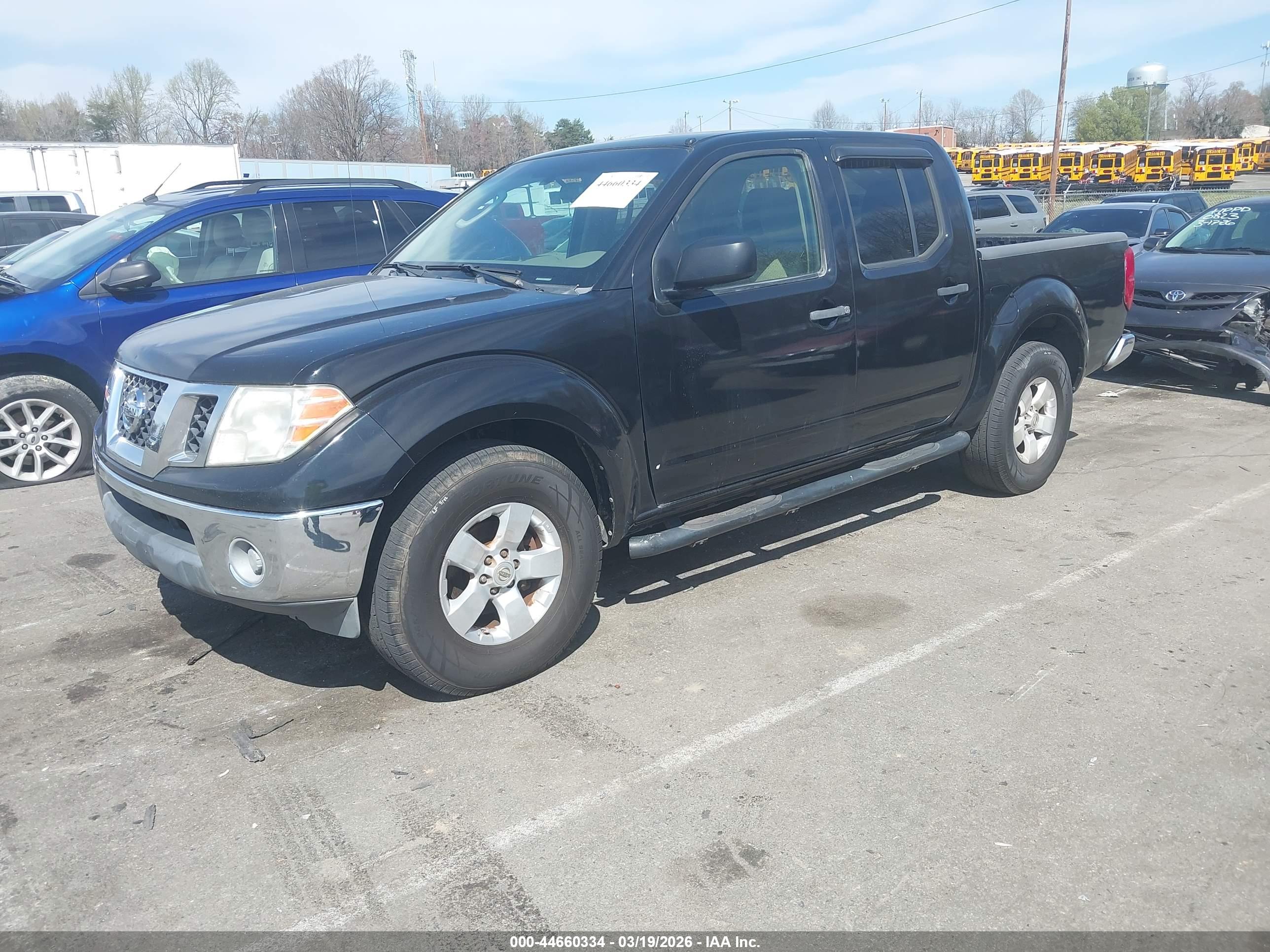 NISSAN FRONTIER image 2