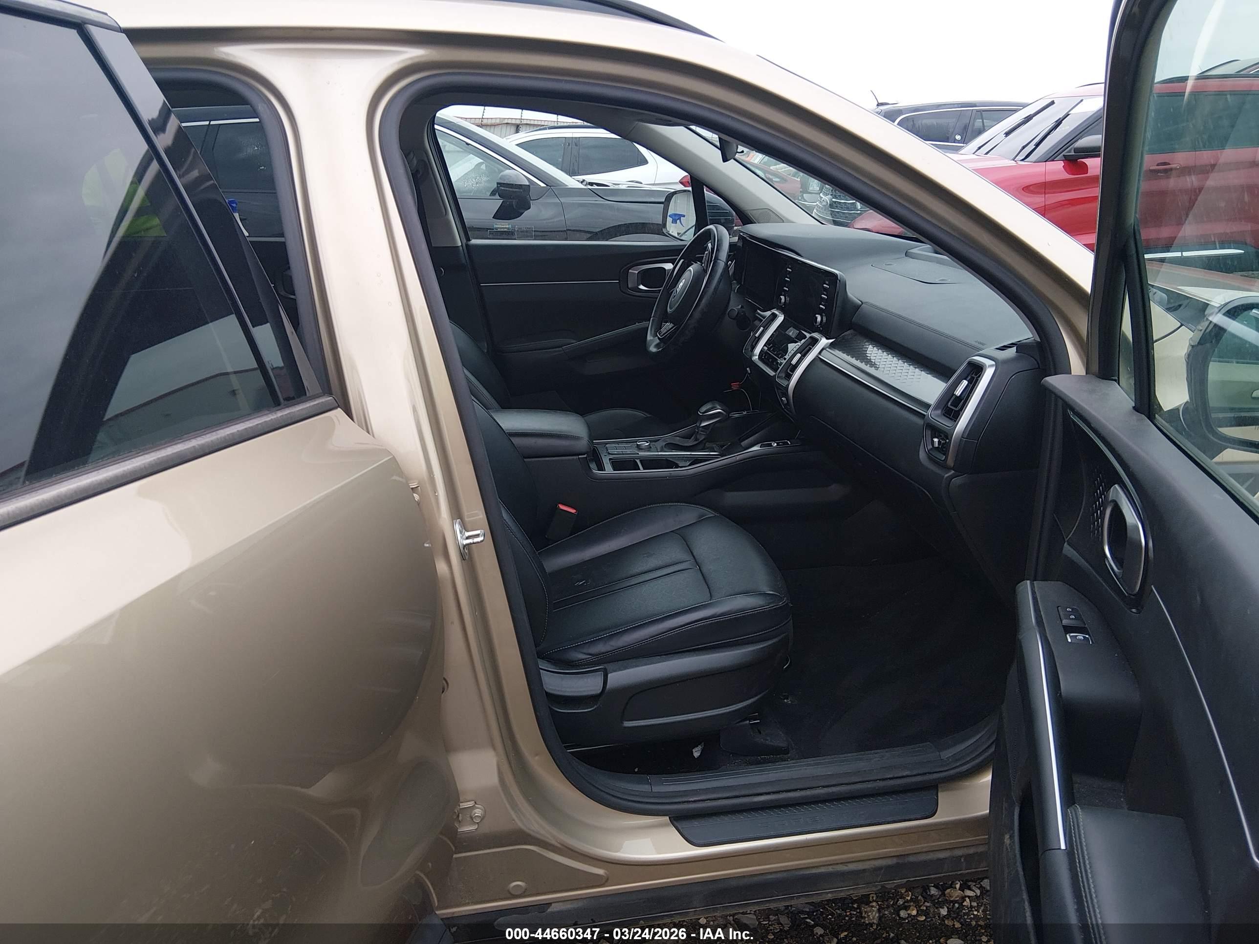 KIA SORENTO image 5