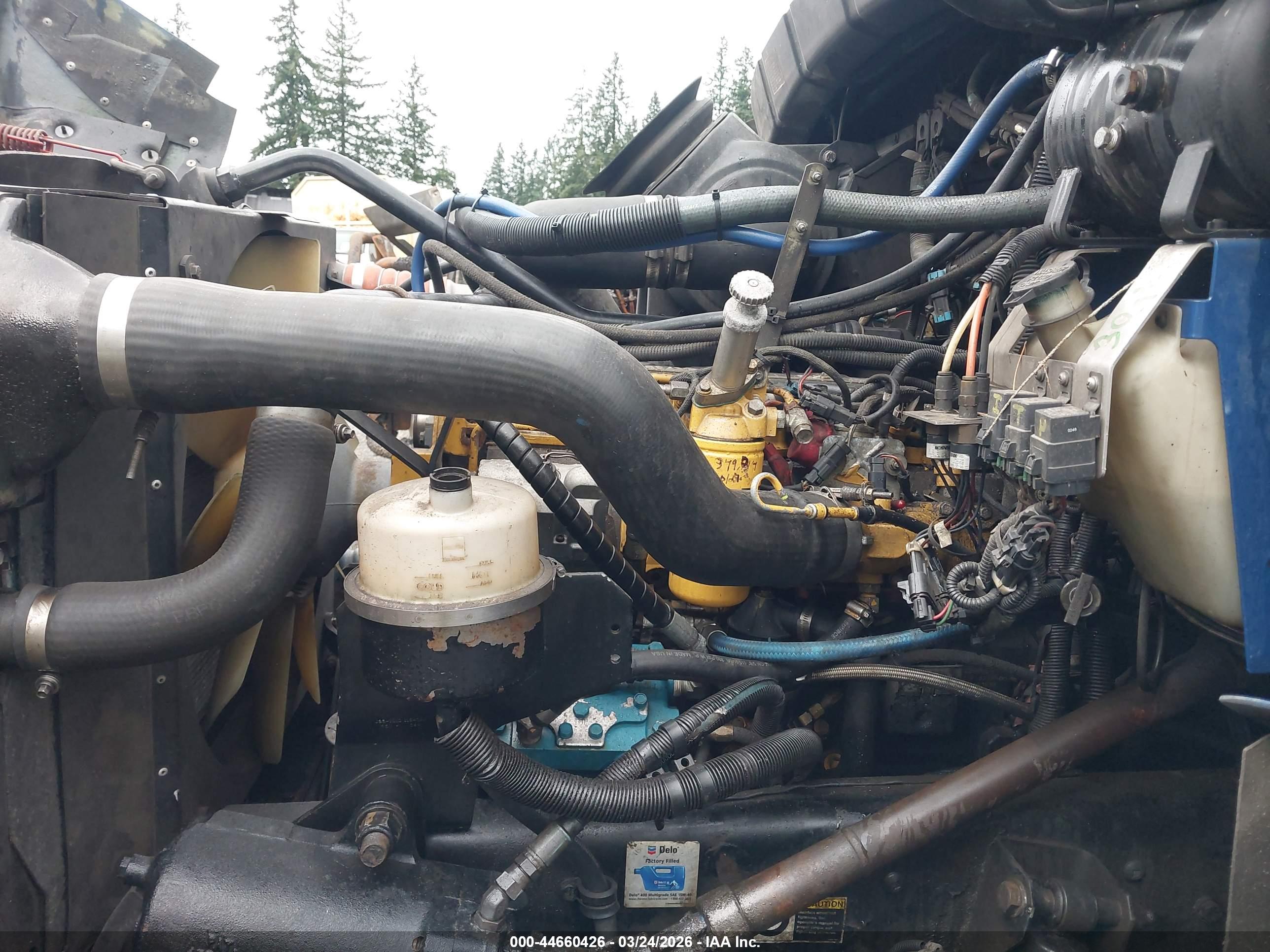 KENWORTH CONSTRUCTION image 10