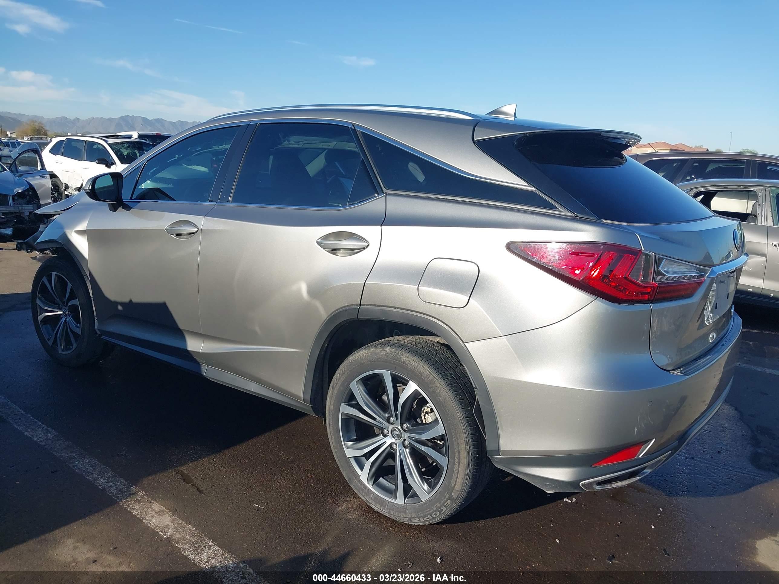 LEXUS RX image 3