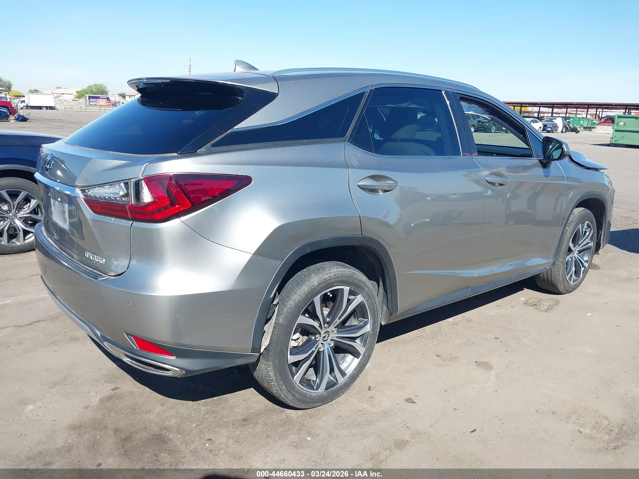 LEXUS RX image 4