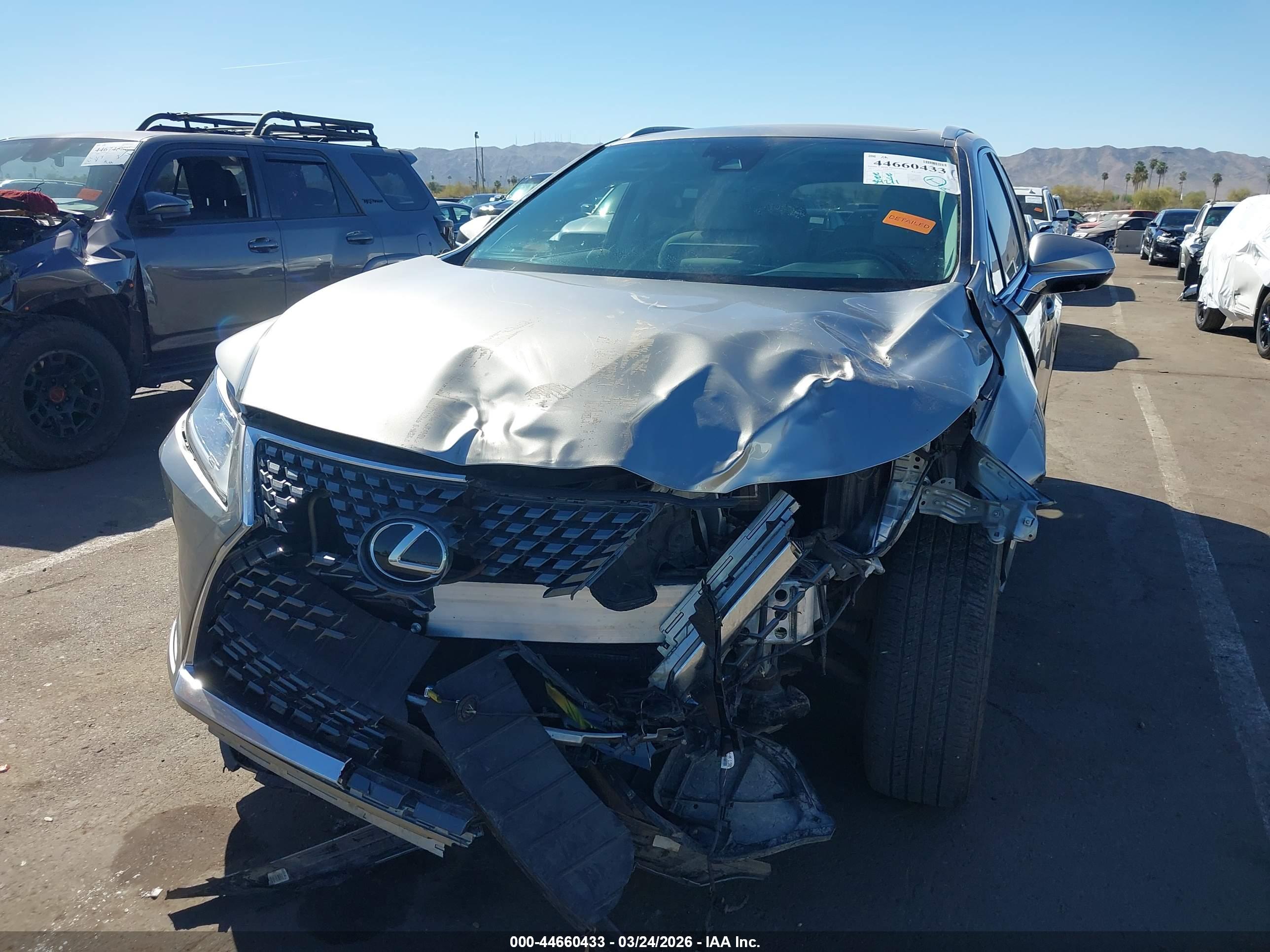 LEXUS RX image 6