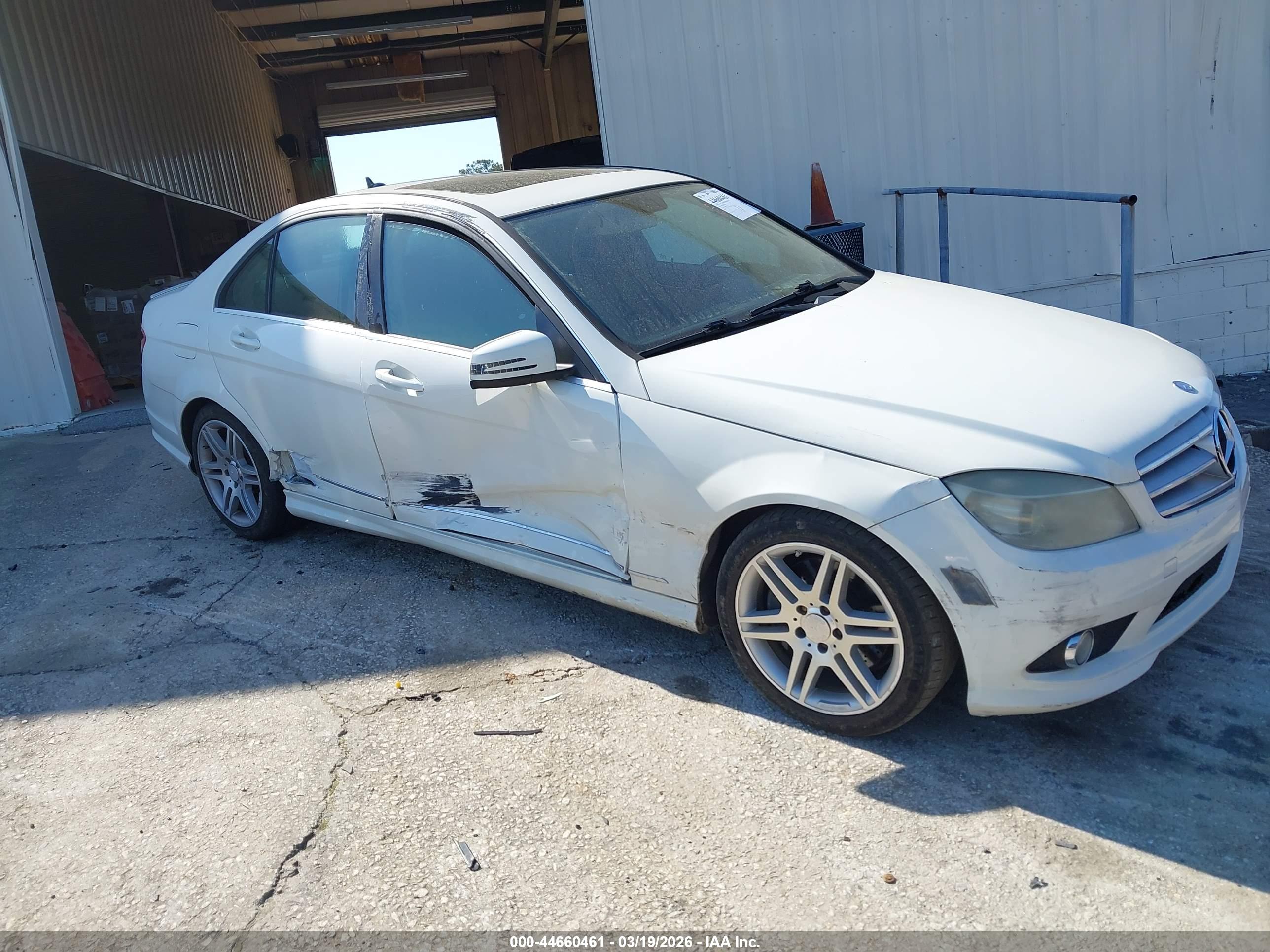 MERCEDES-BENZ C image 6