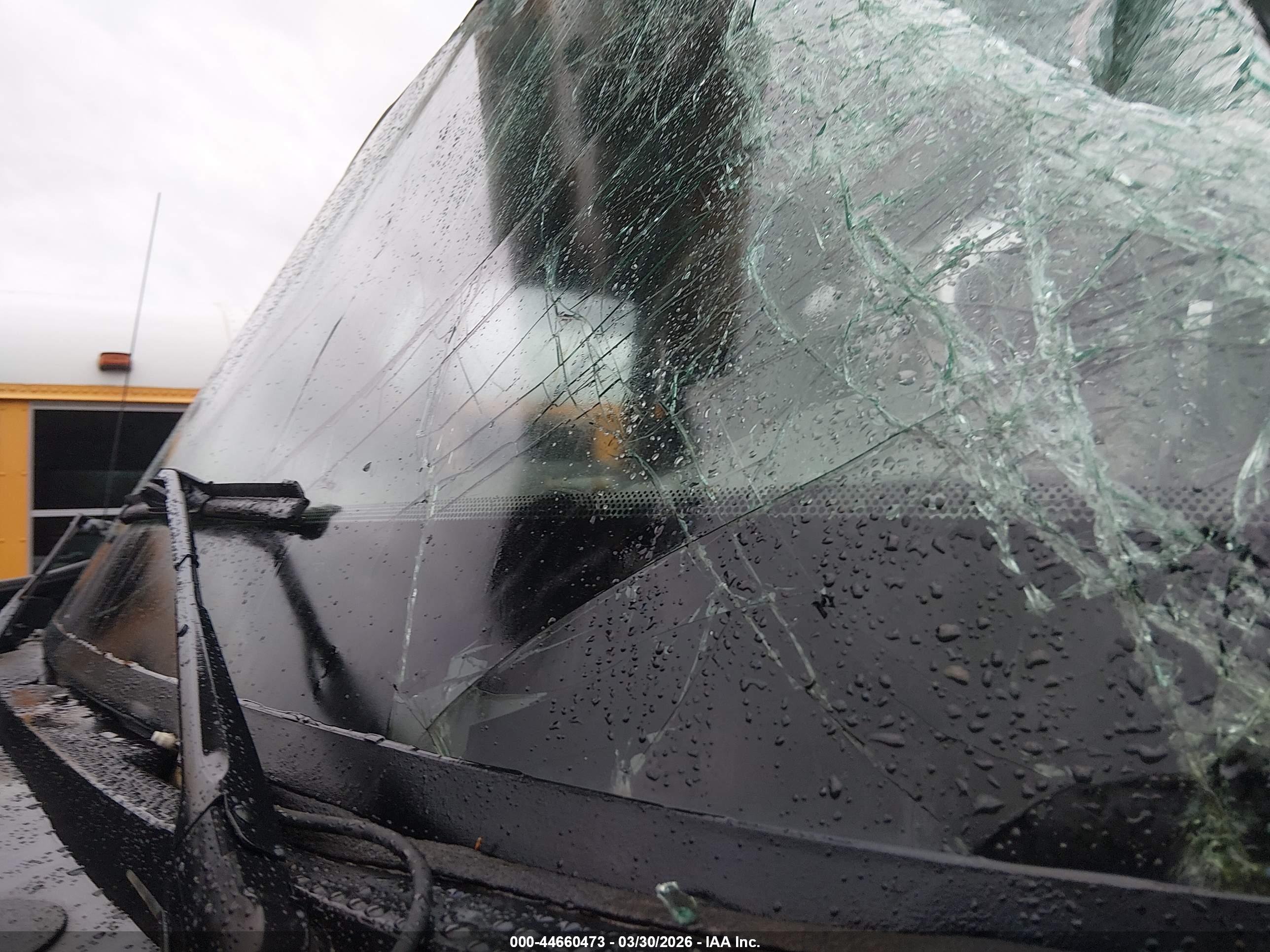 INTERNATIONAL 7000 image 9