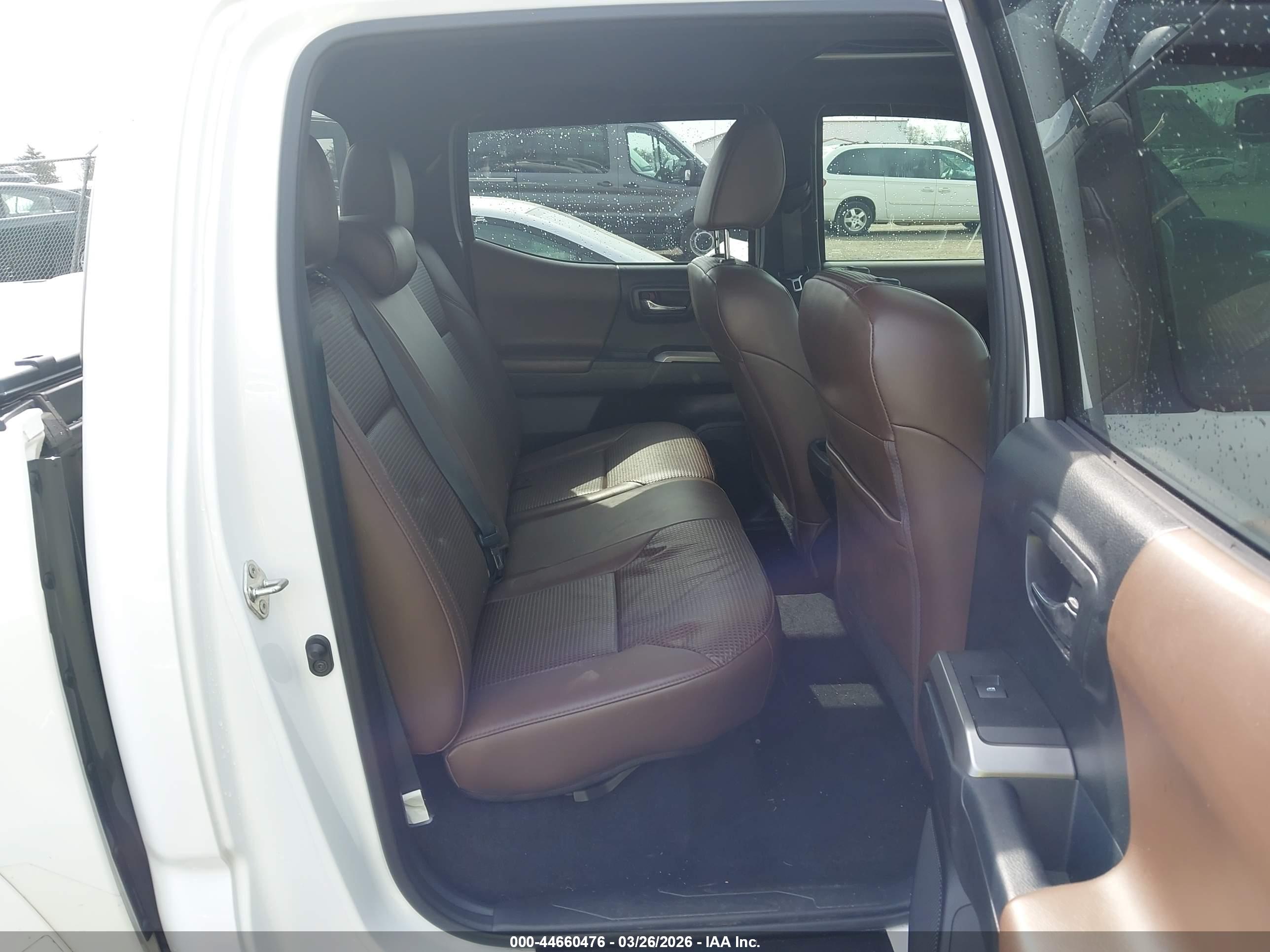 TOYOTA TACOMA image 8