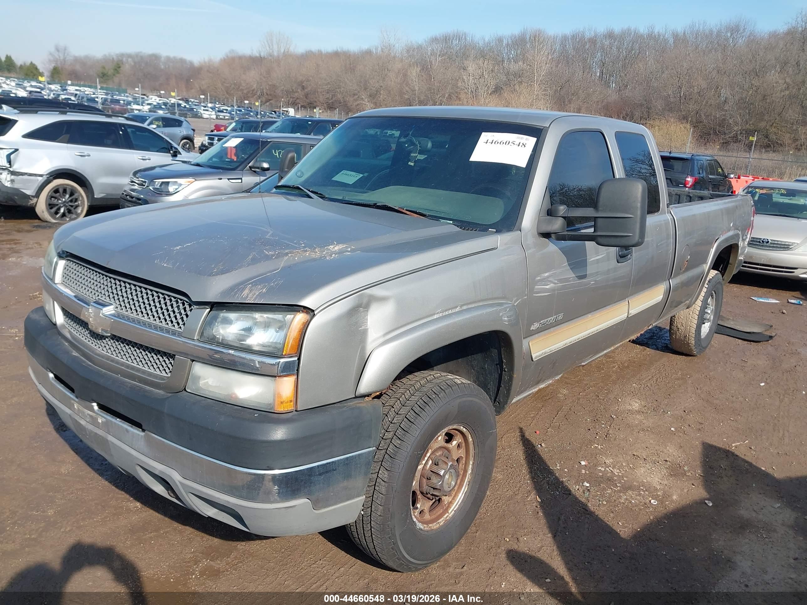 CHEVROLET SILVERADO image 2