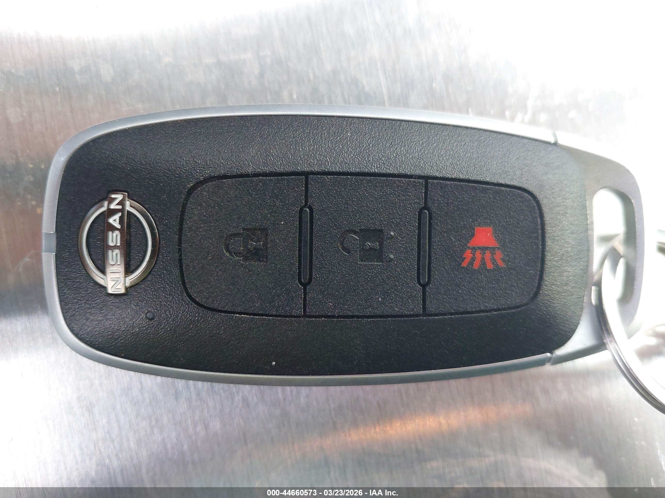NISSAN KICKS image 11