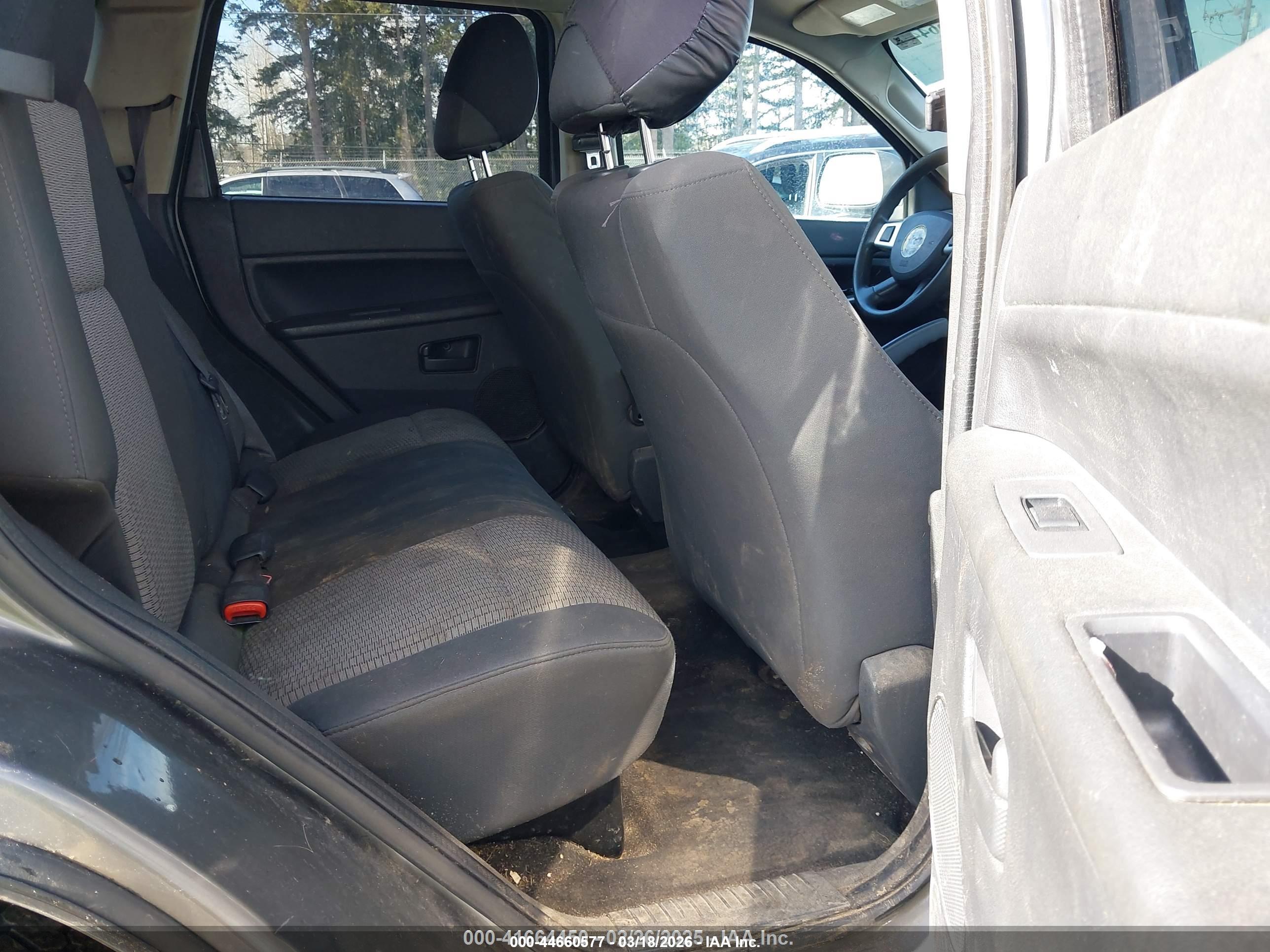 JEEP GRAND image 8