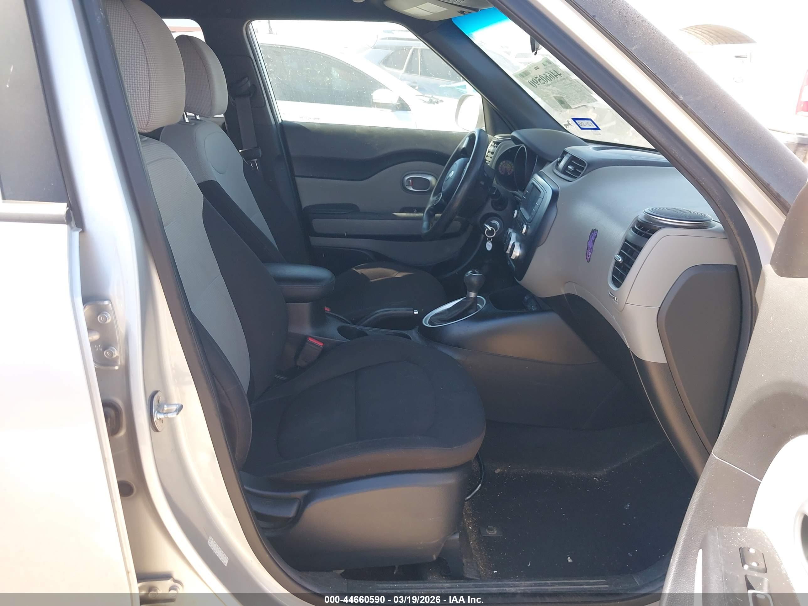 KIA SOUL image 5