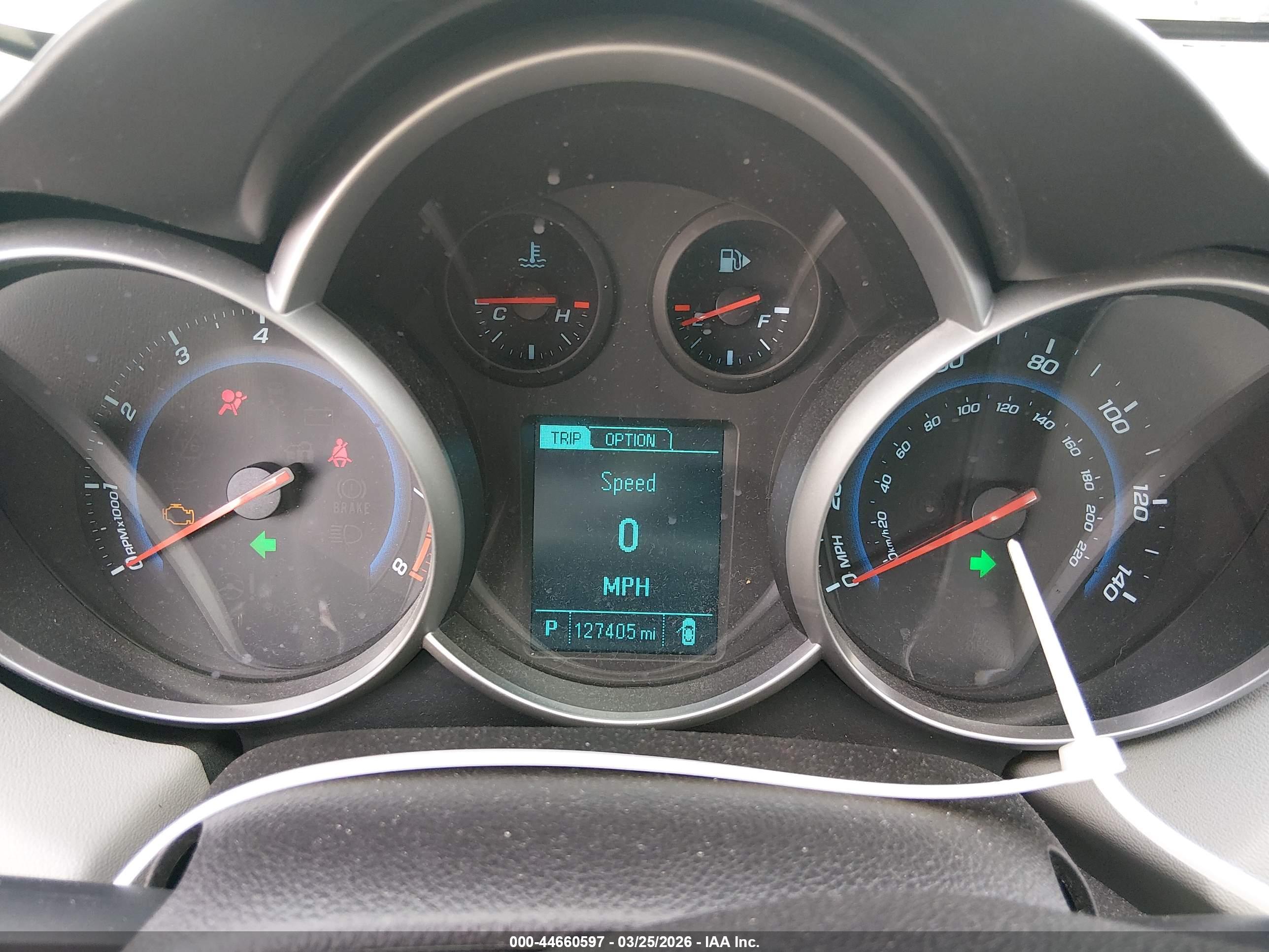 CHEVROLET CRUZE image 7