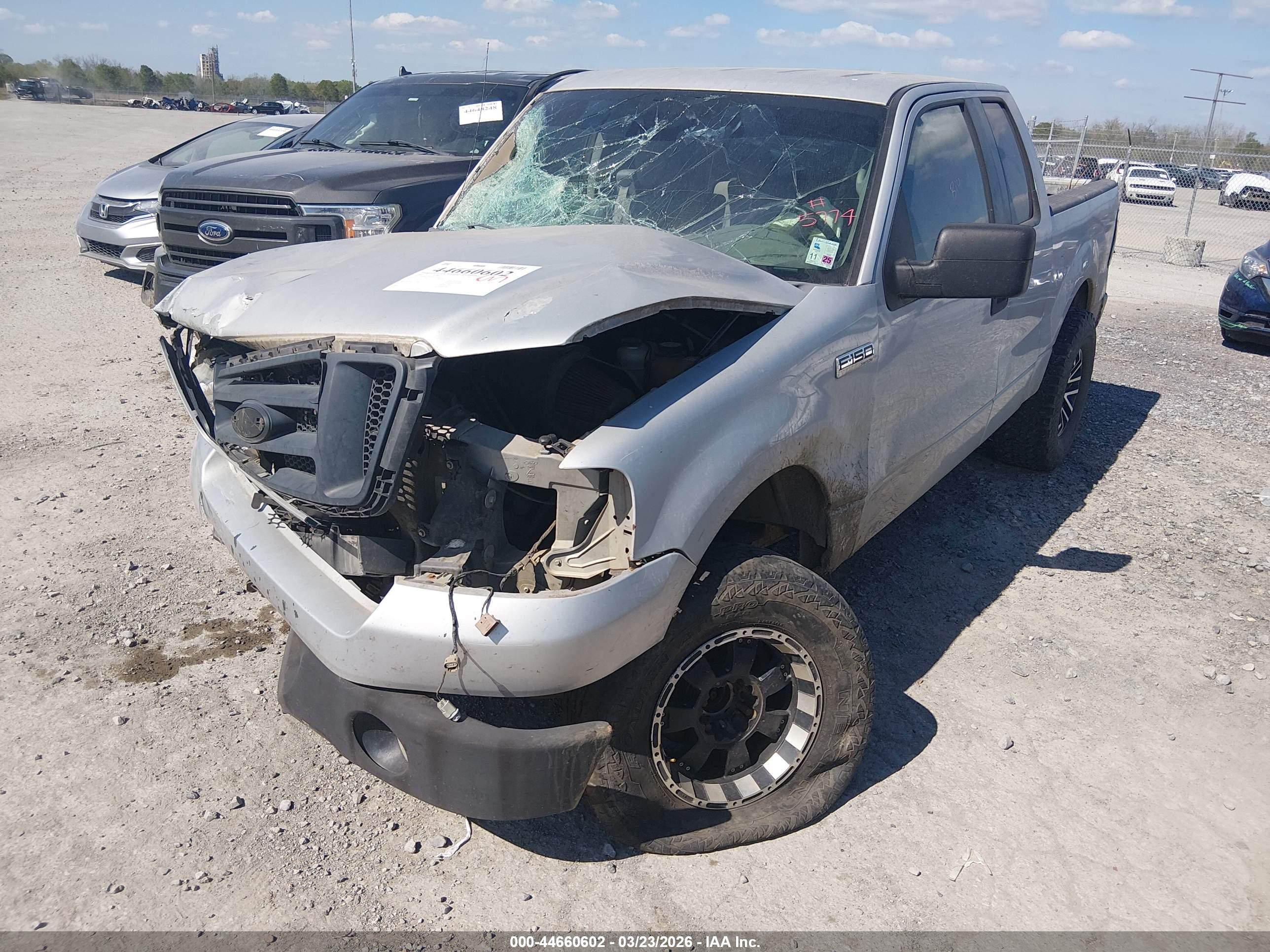 FORD F-150 image 2