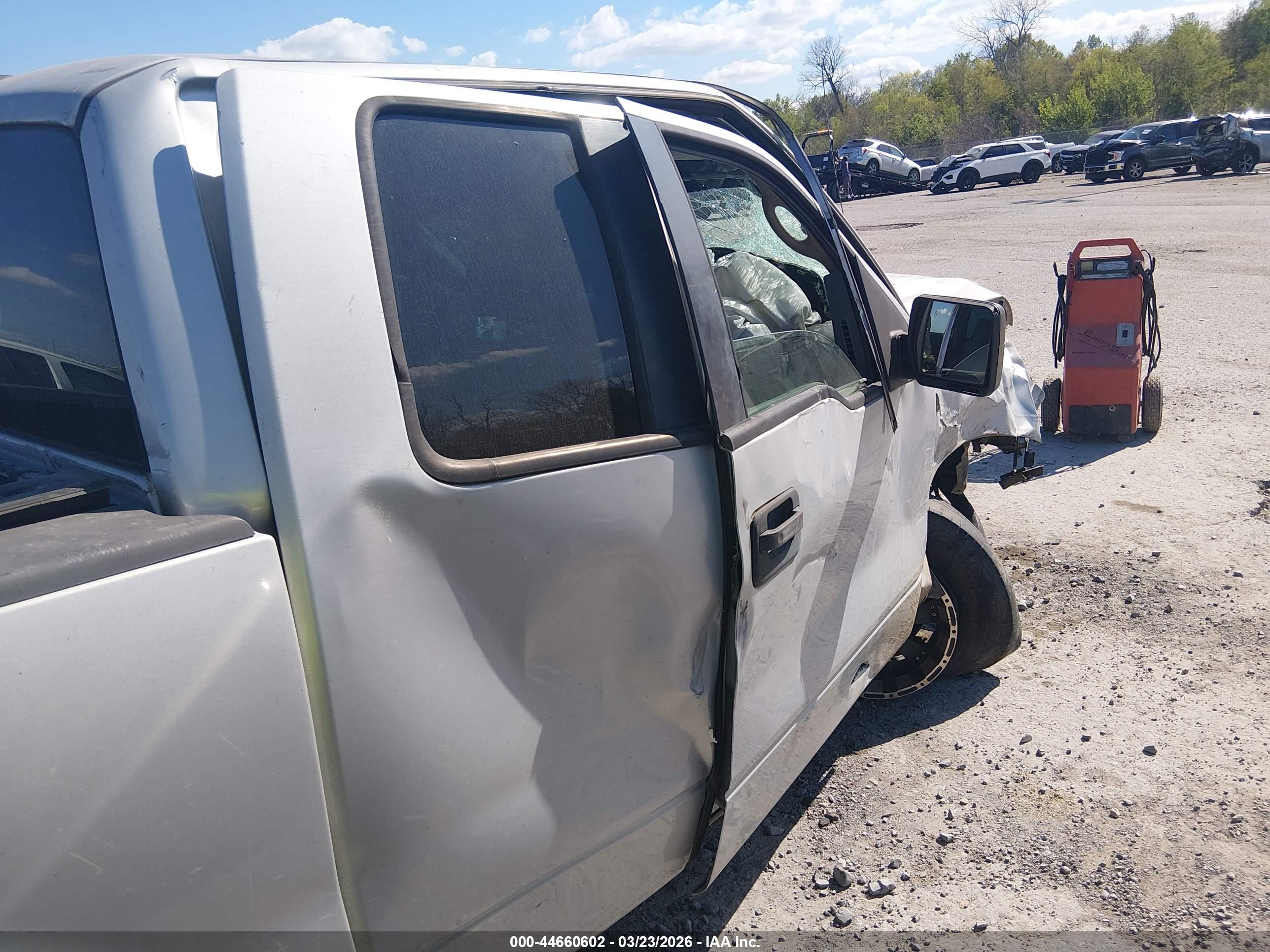 FORD F-150 image 6