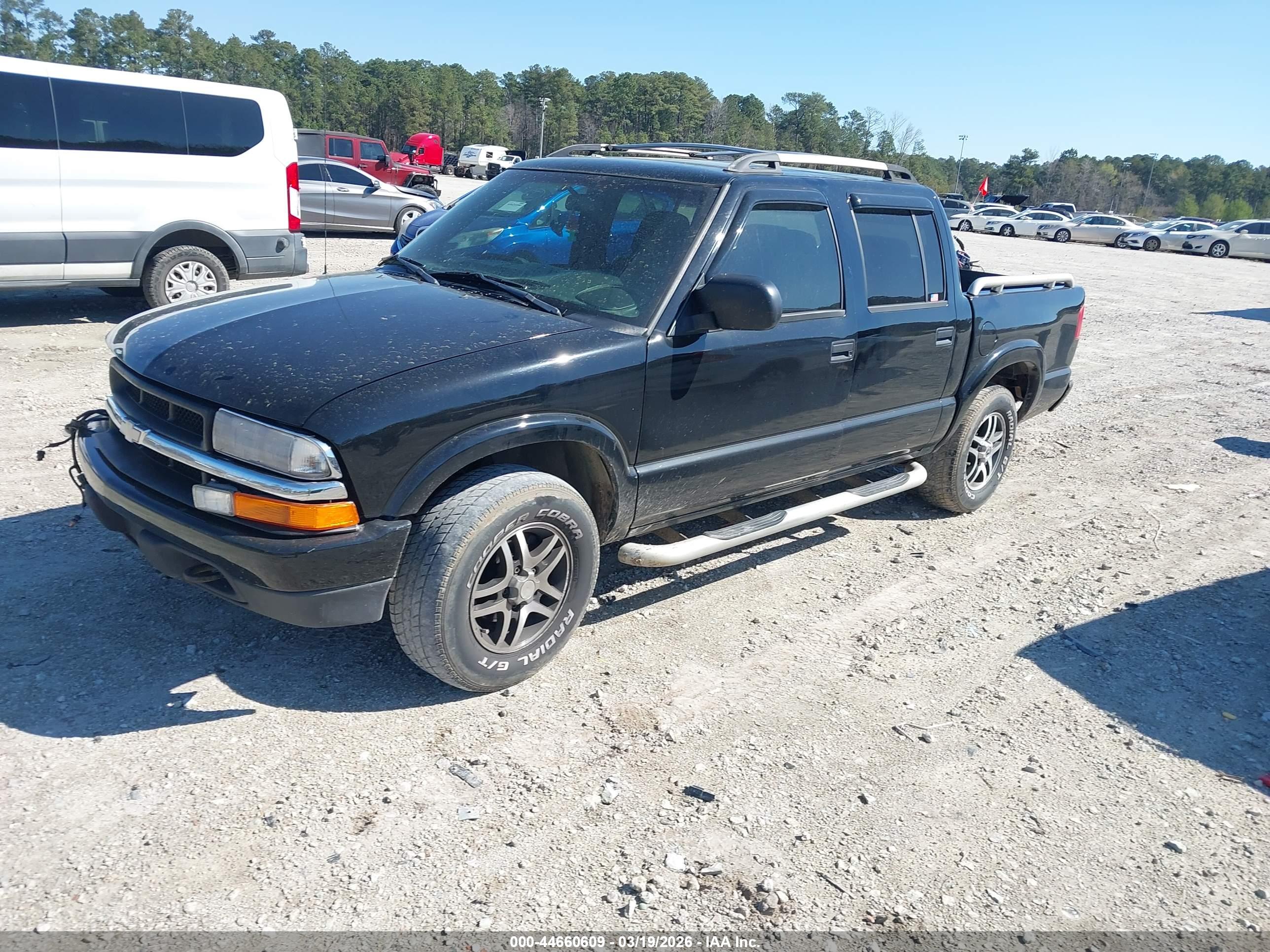 CHEVROLET S-10 image 2
