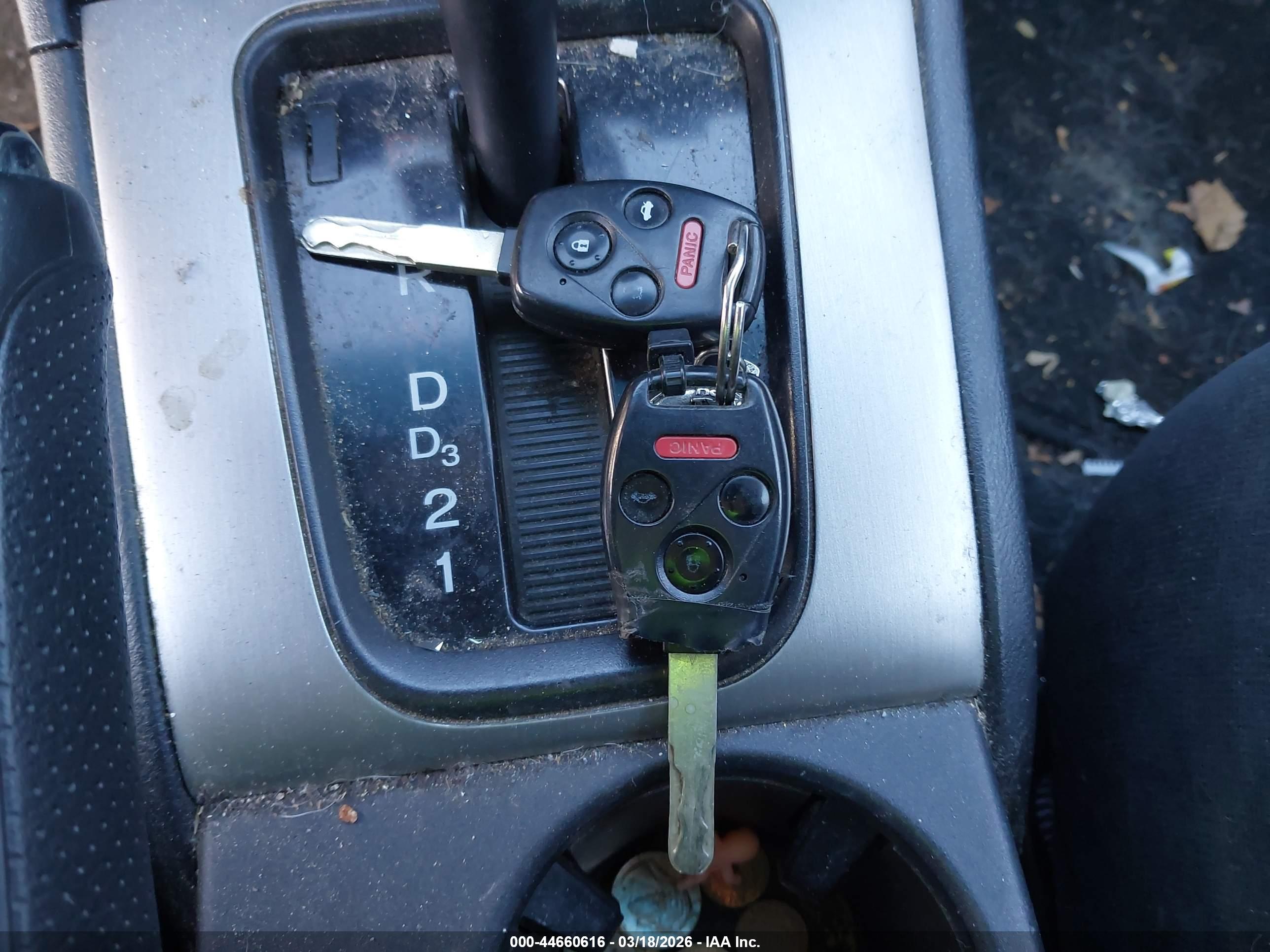 HONDA ACCORD image 11
