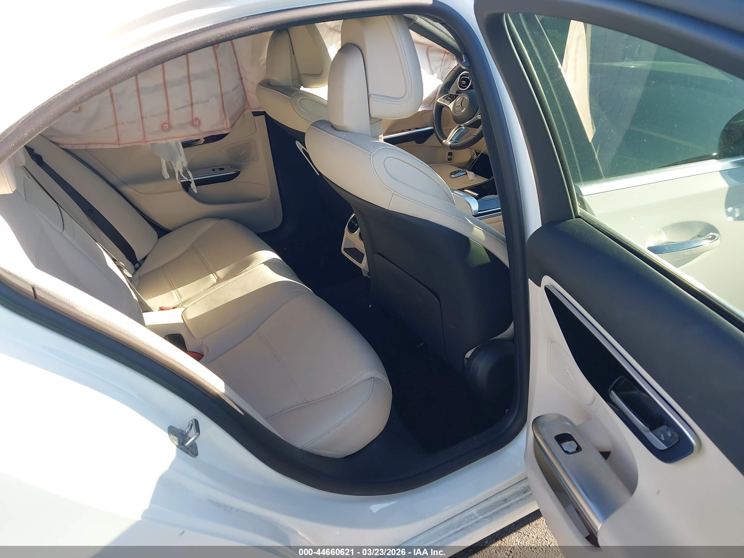 MERCEDES-BENZ C image 8