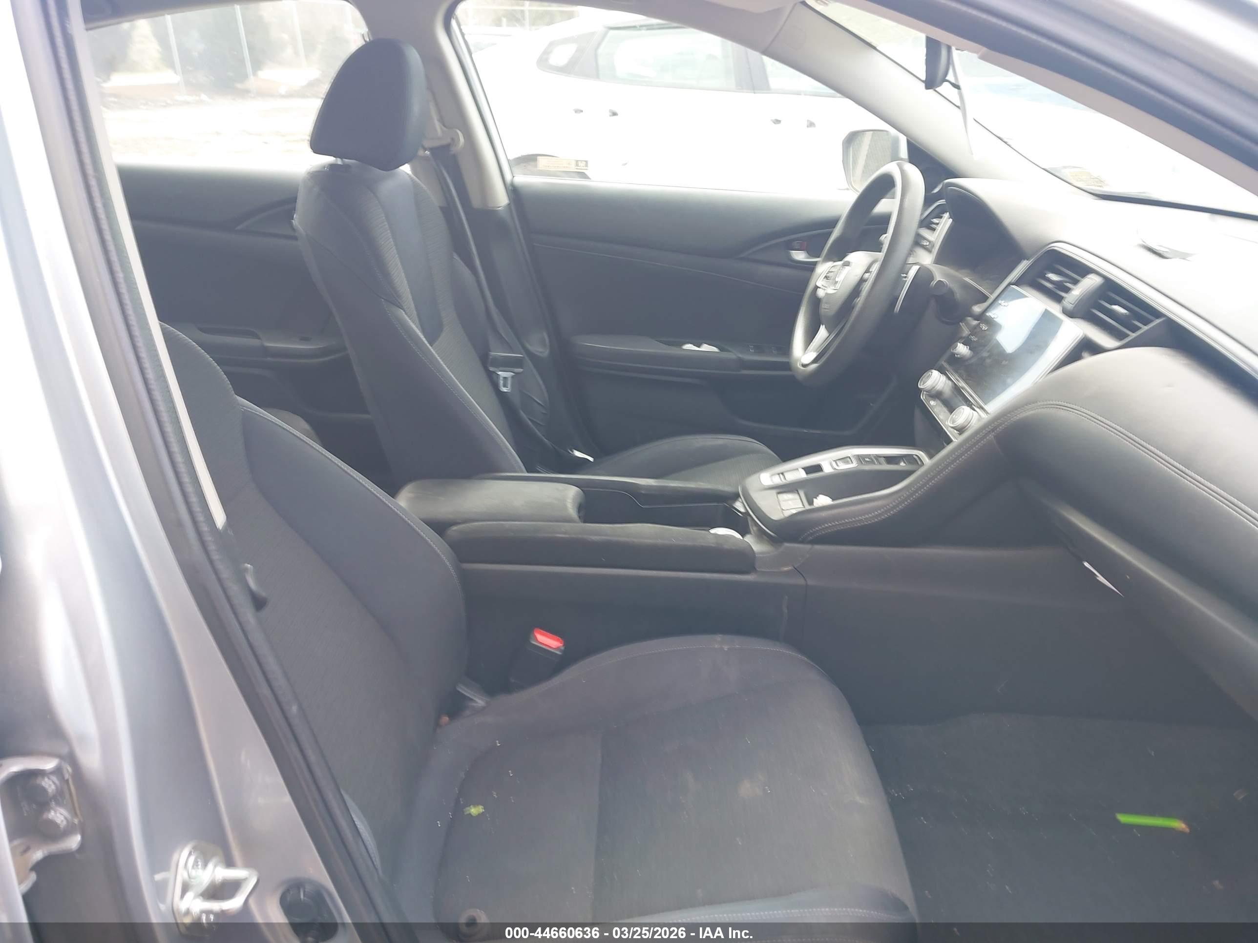 HONDA INSIGHT image 5