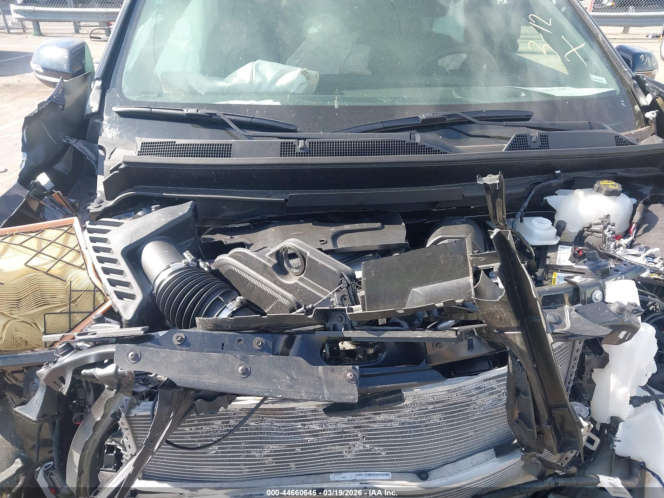 CHEVROLET TRAVERSE image 10
