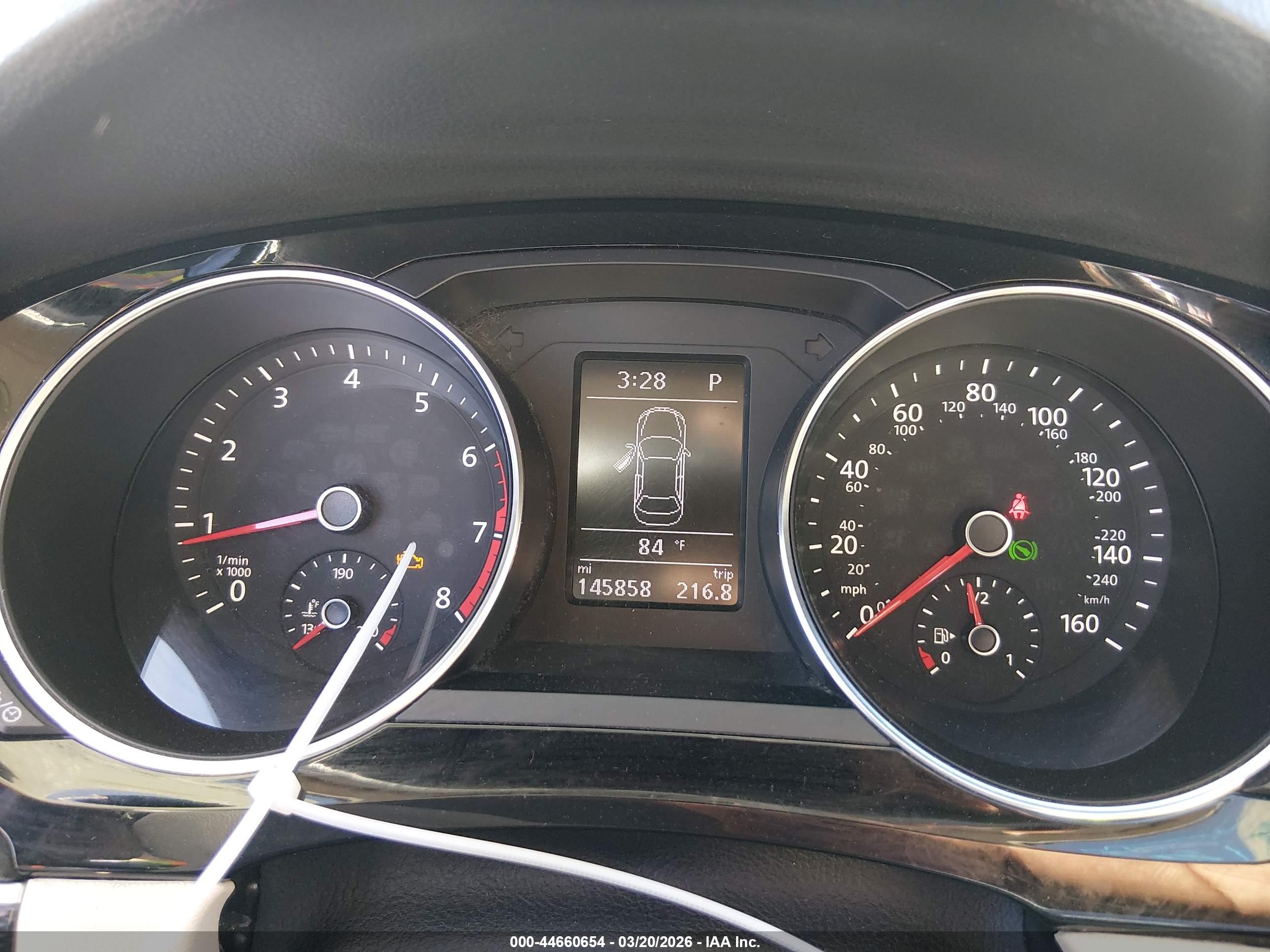 VOLKSWAGEN JETTA image 7