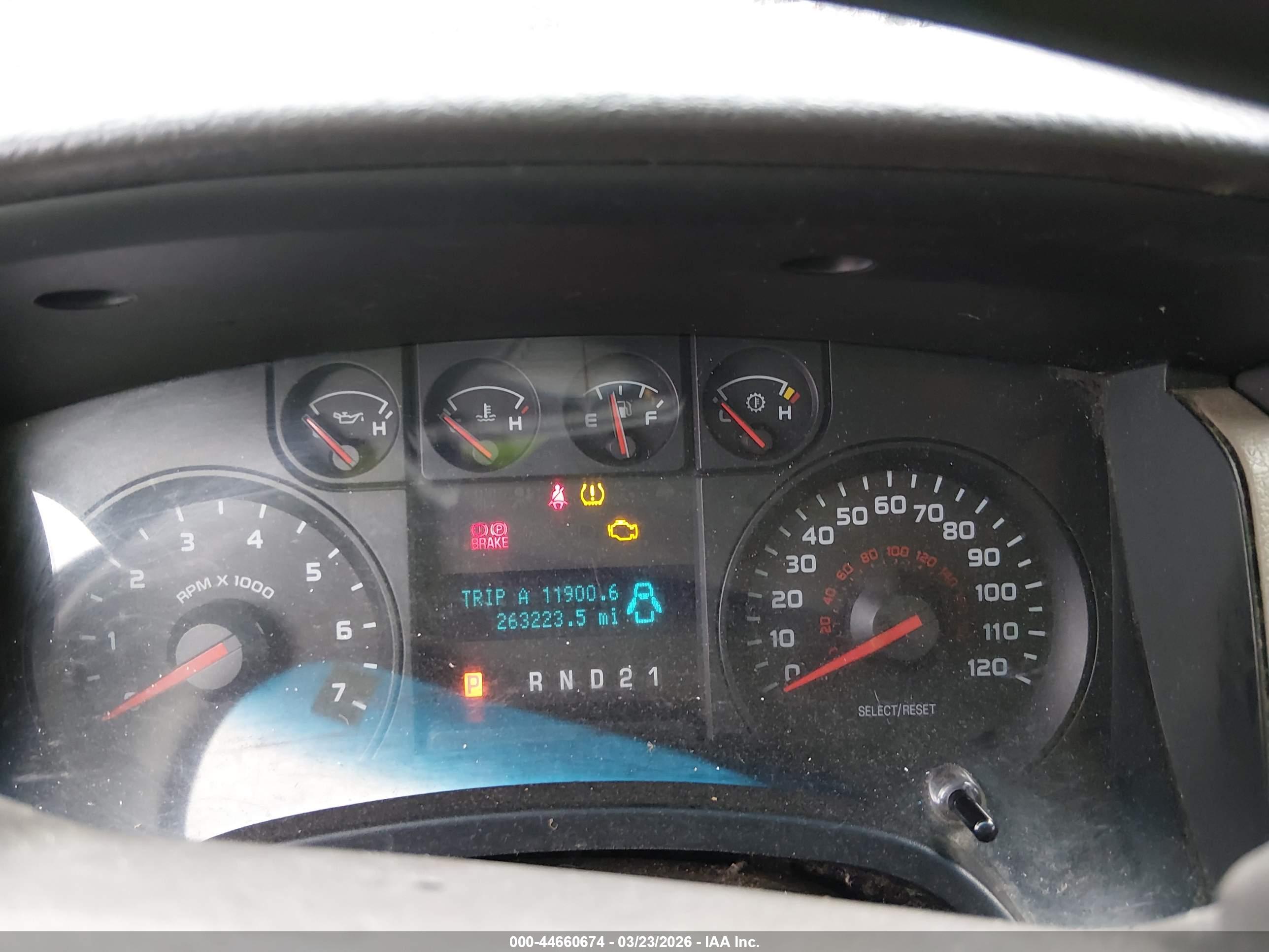 FORD F-150 image 7