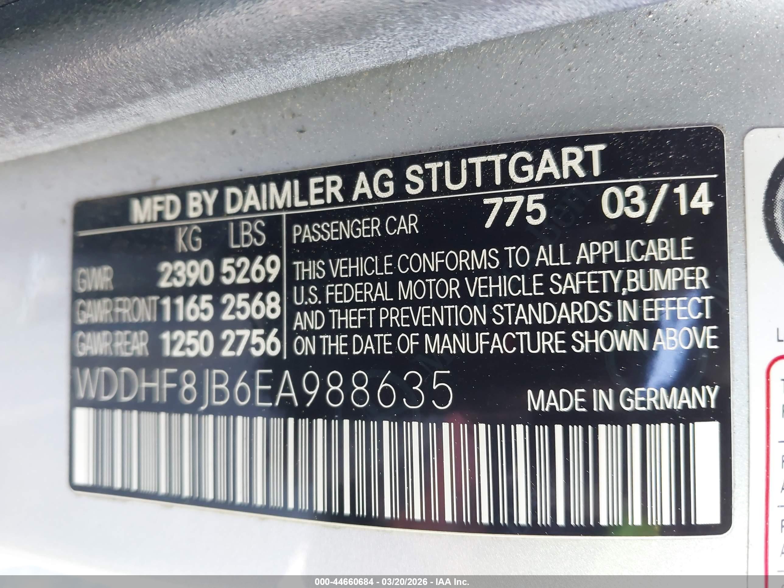 MERCEDES-BENZ E image 9