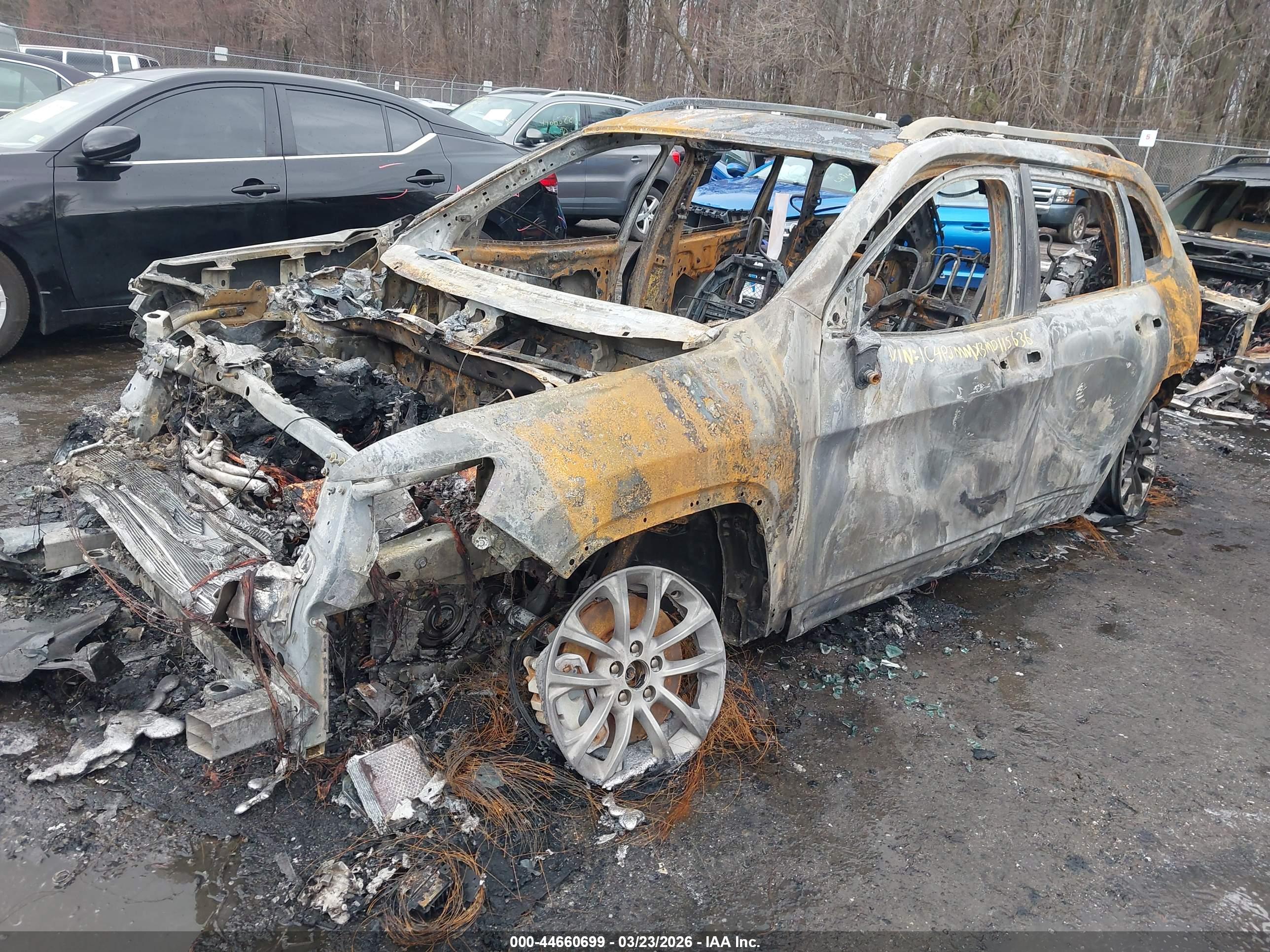 JEEP CHEROKEE image 2