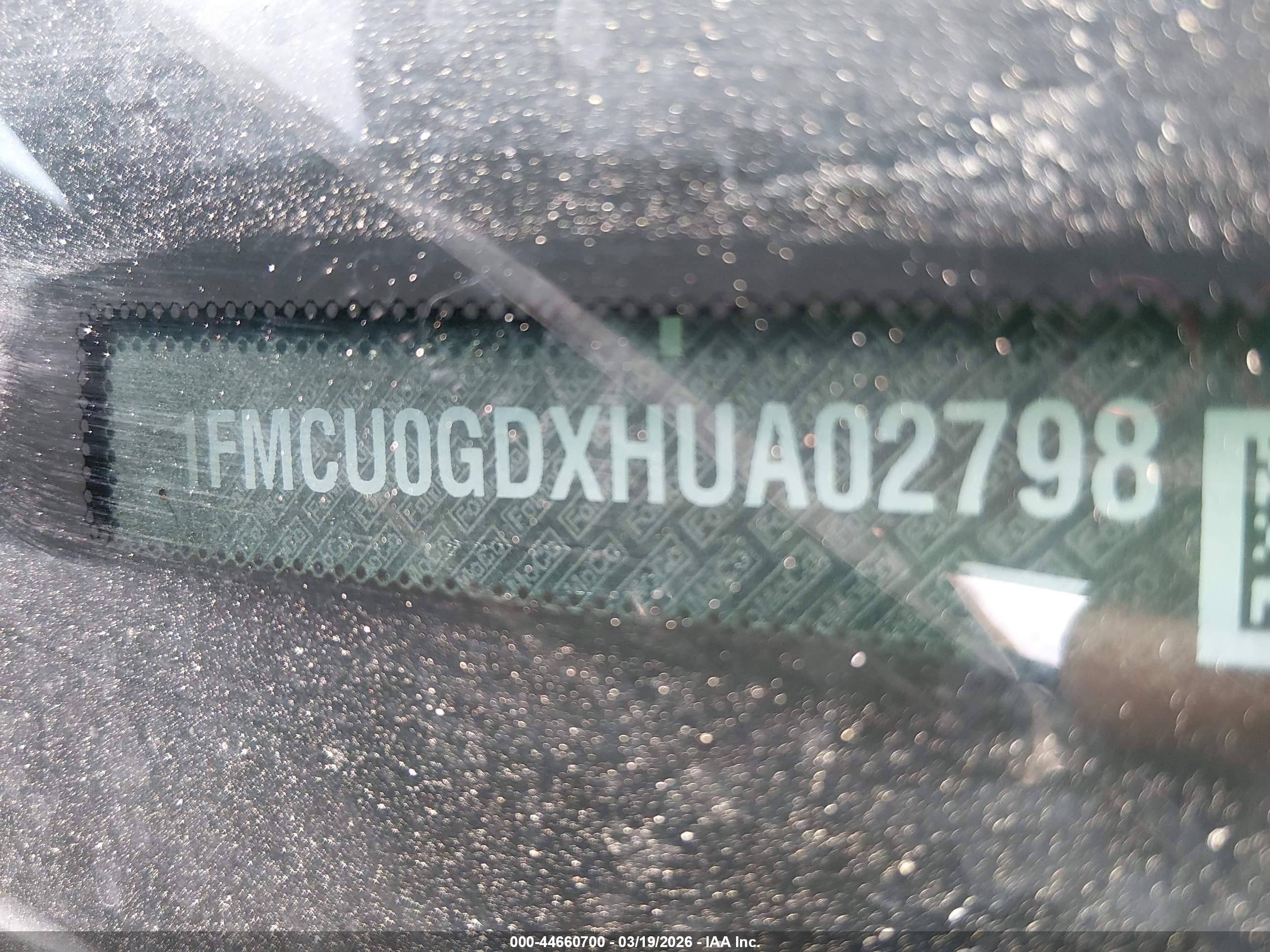 FORD ESCAPE image 9