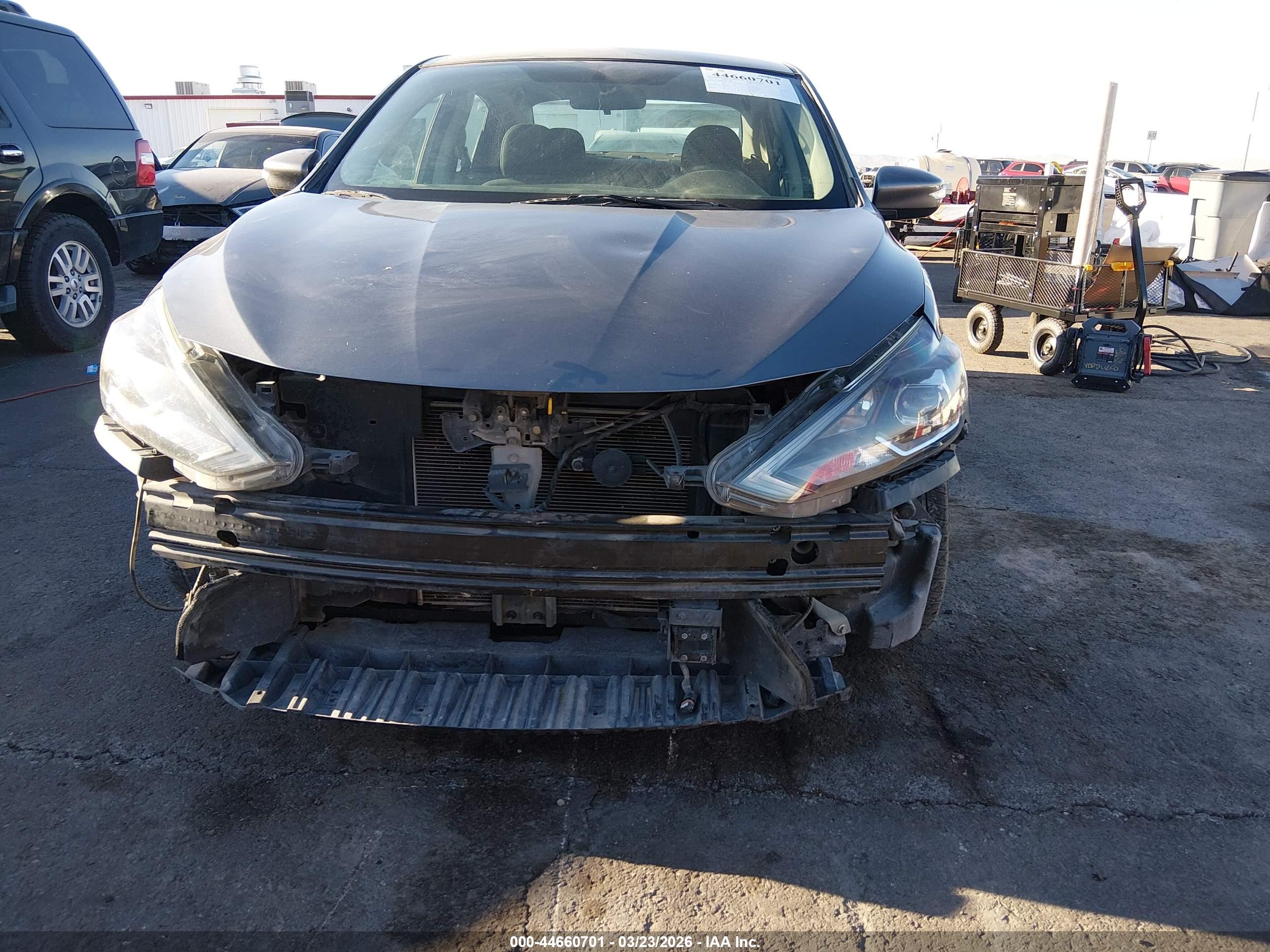 NISSAN SENTRA image 6